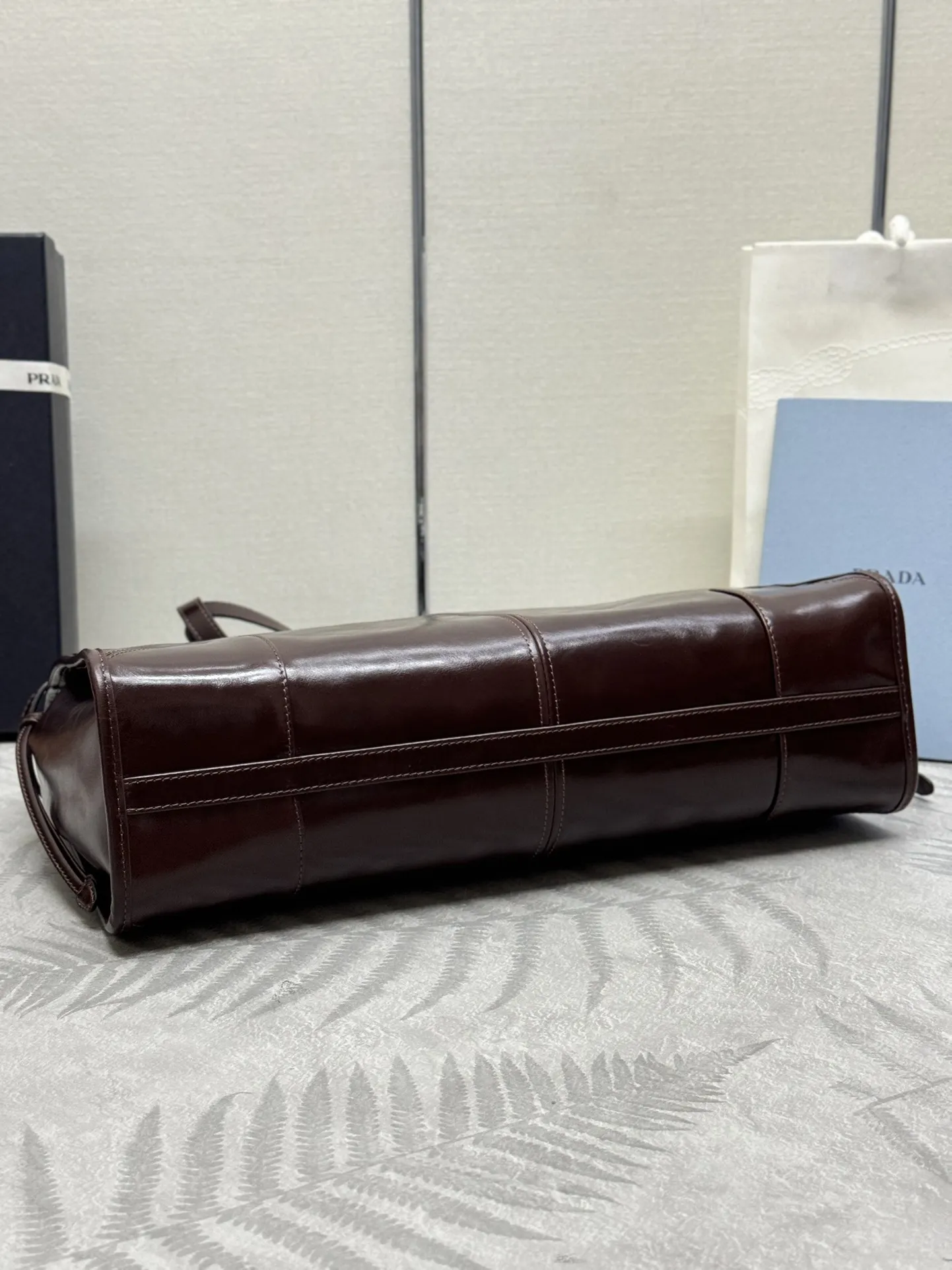 Soft Lux Oiled Wax Leather Top-Handle Bag D115011270 — view 4