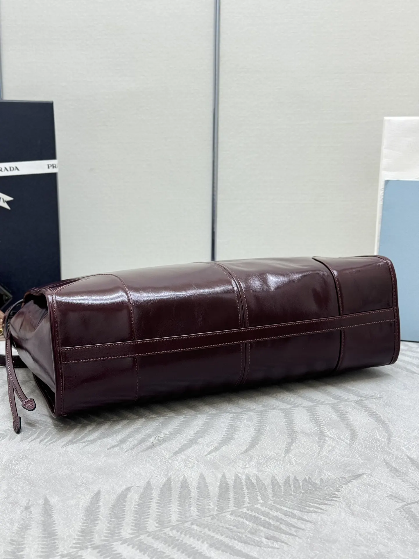 Soft Lux Leather Top-Handle & Crossbody Bag D115011275 — view 5