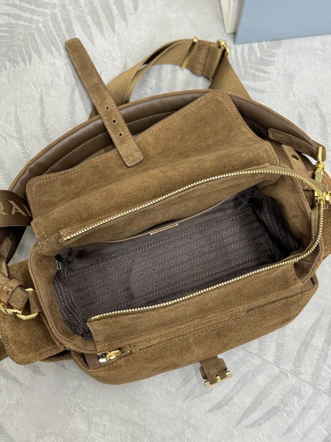 Suede Flap Shoulder Bag D99011012 — view 8