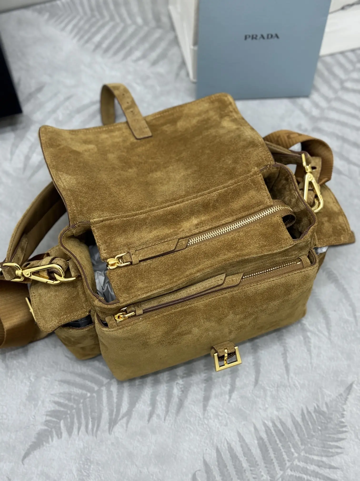 Suede Messenger Bag with Detachable Straps D99011294 — view 7