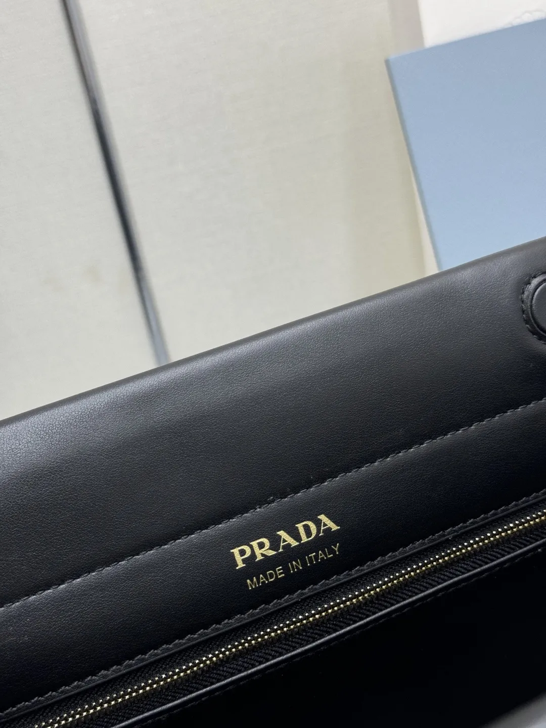 Prada Enchaîné Chain-Strap Shoulder Bag D94011295 — view 9