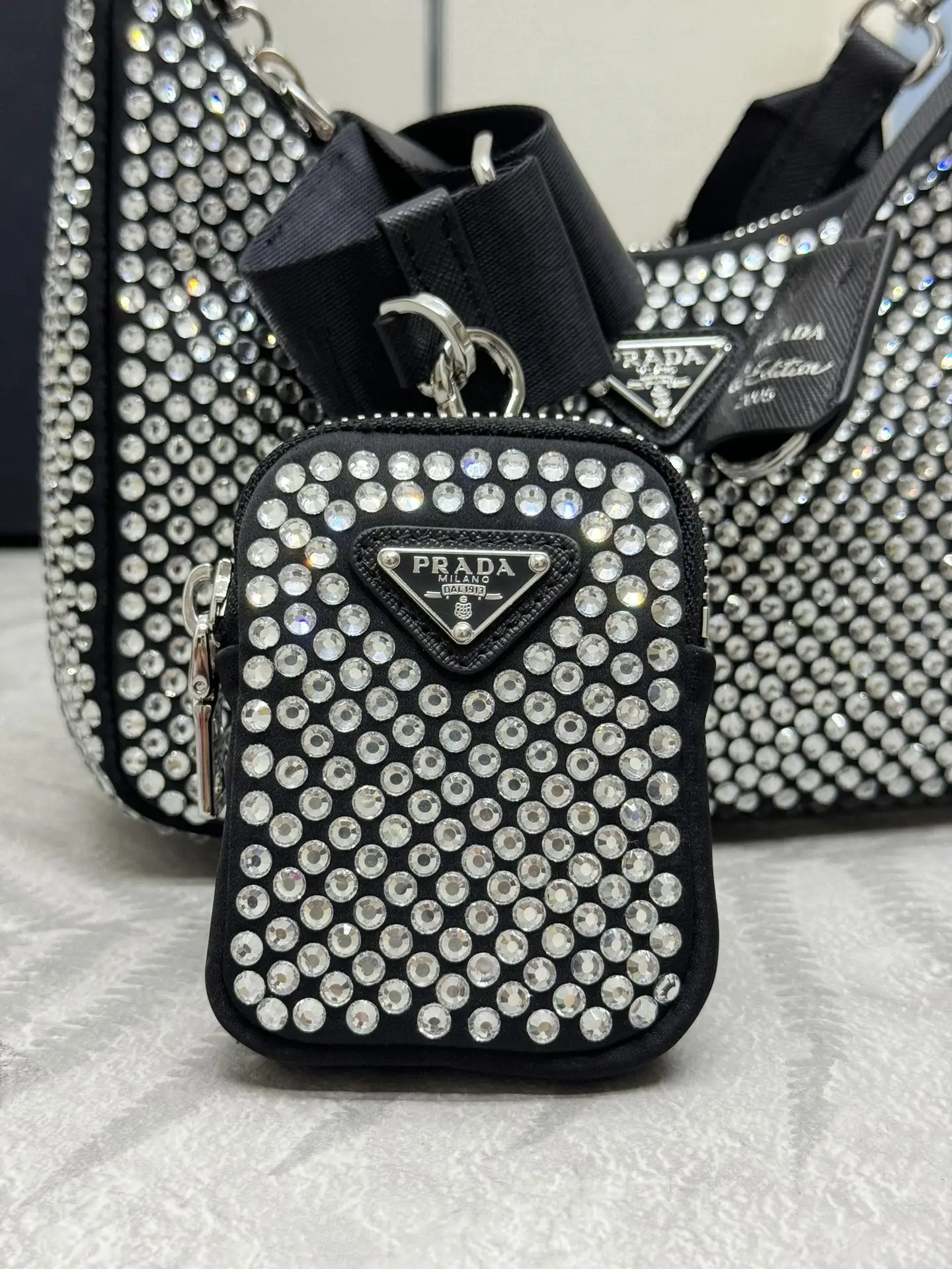 Re-Edition 2005 Crystal-Embellished Shoulder Bag D84011297 — view 7