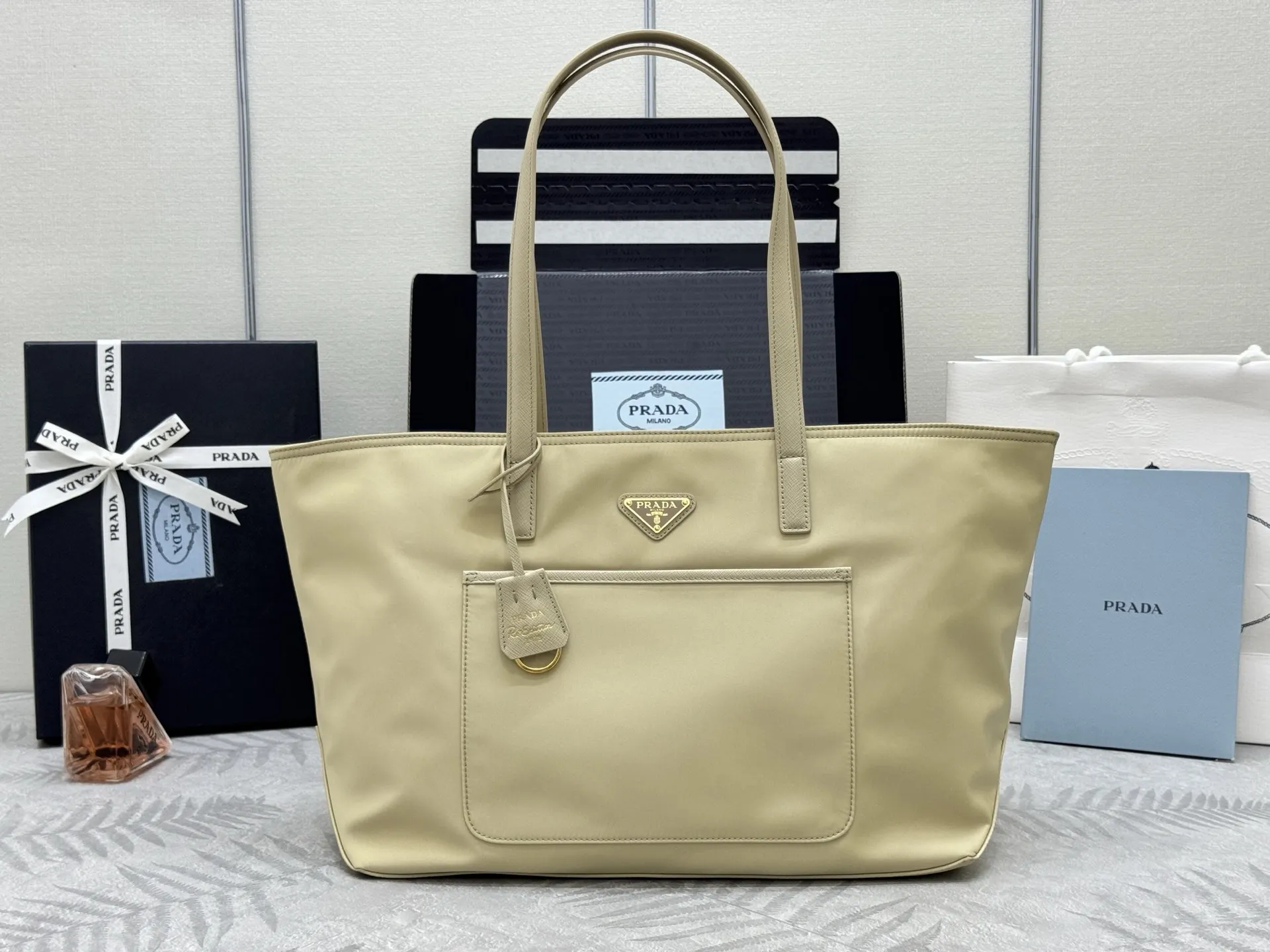 Nylon Tote Bag with Front Pocket D67011298