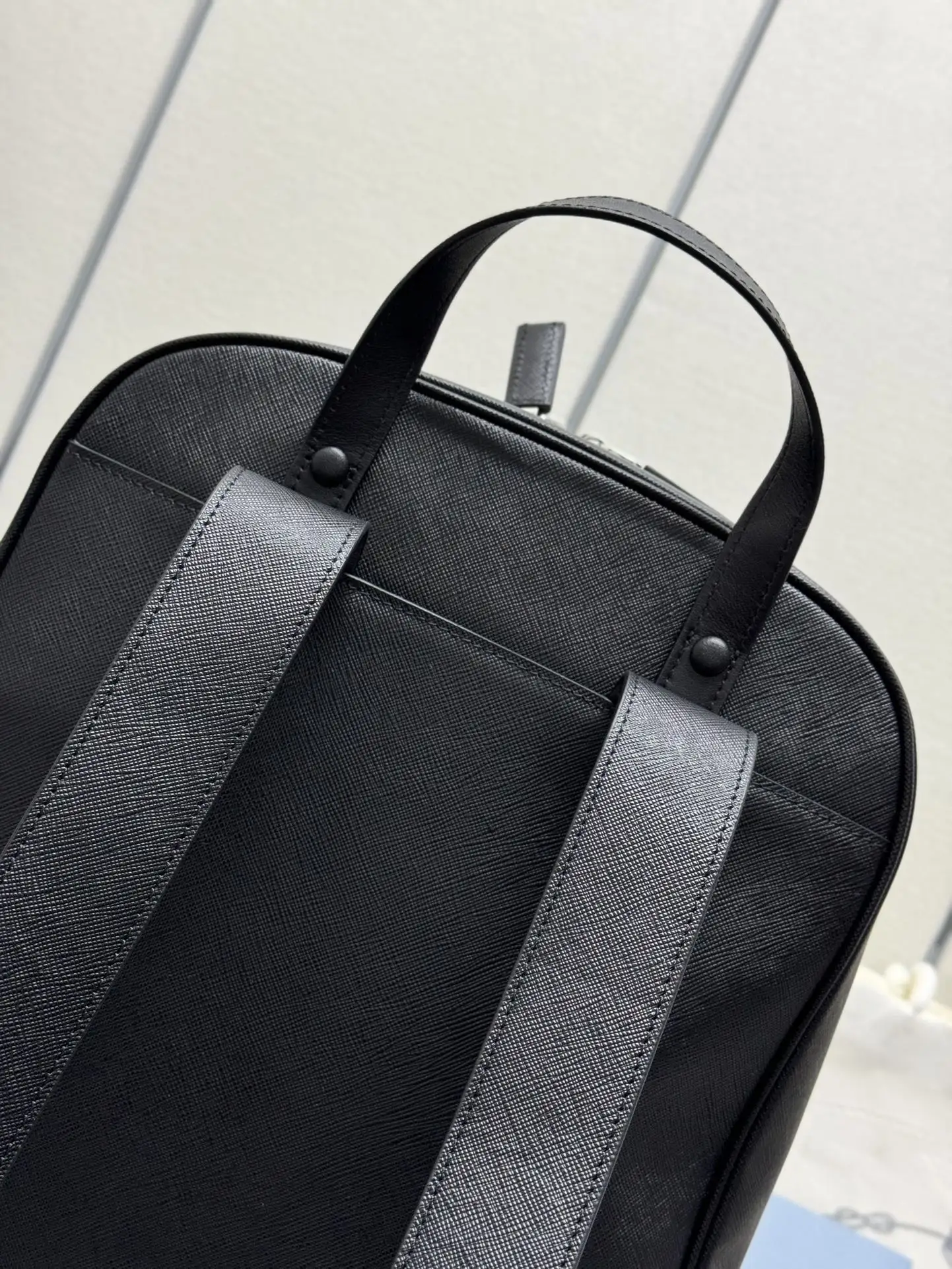 Saffiano Leather Backpack D109011300 — view 7