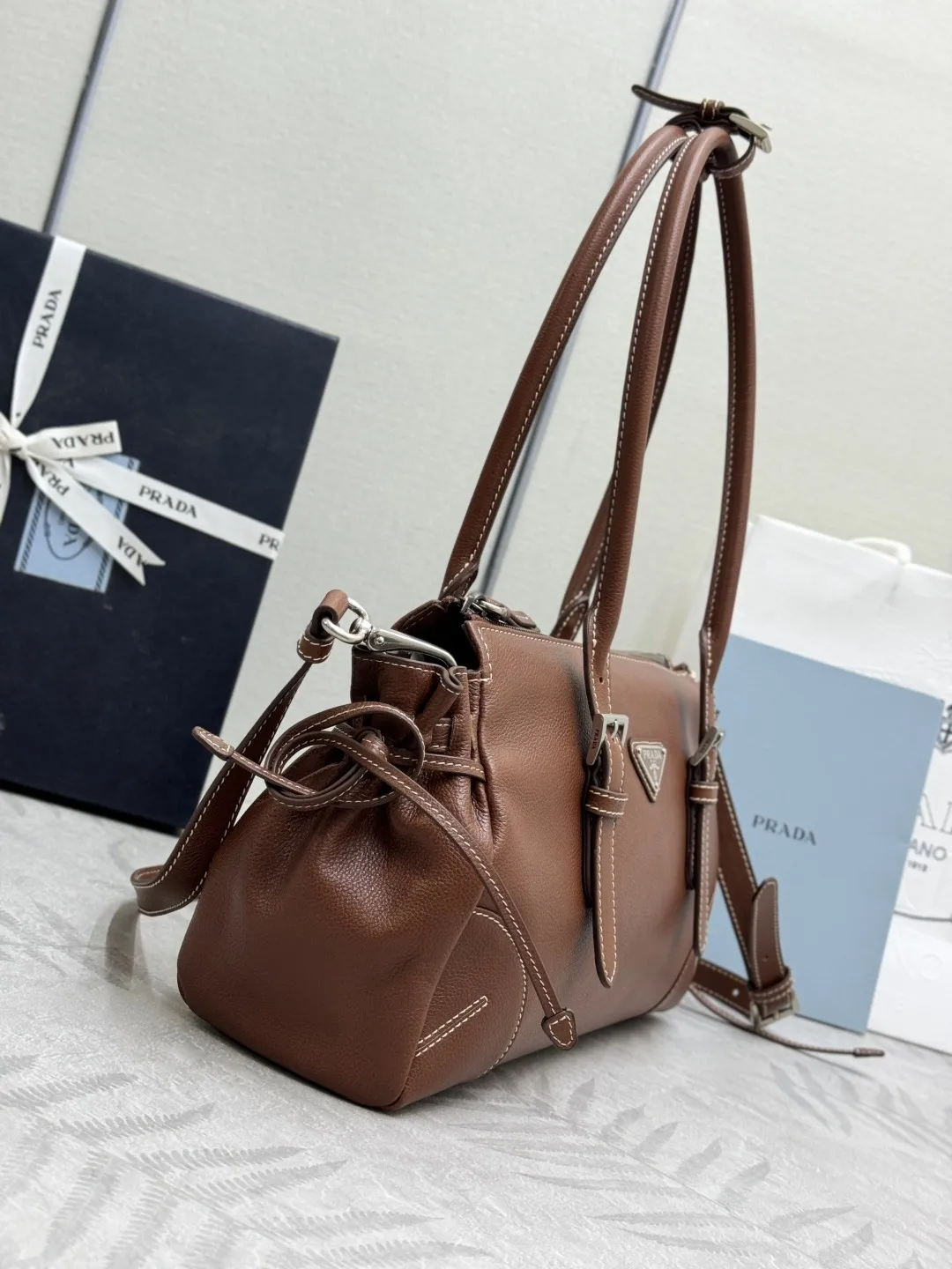 Vintage Leather Top-Handle Bag D106011024 — view 4
