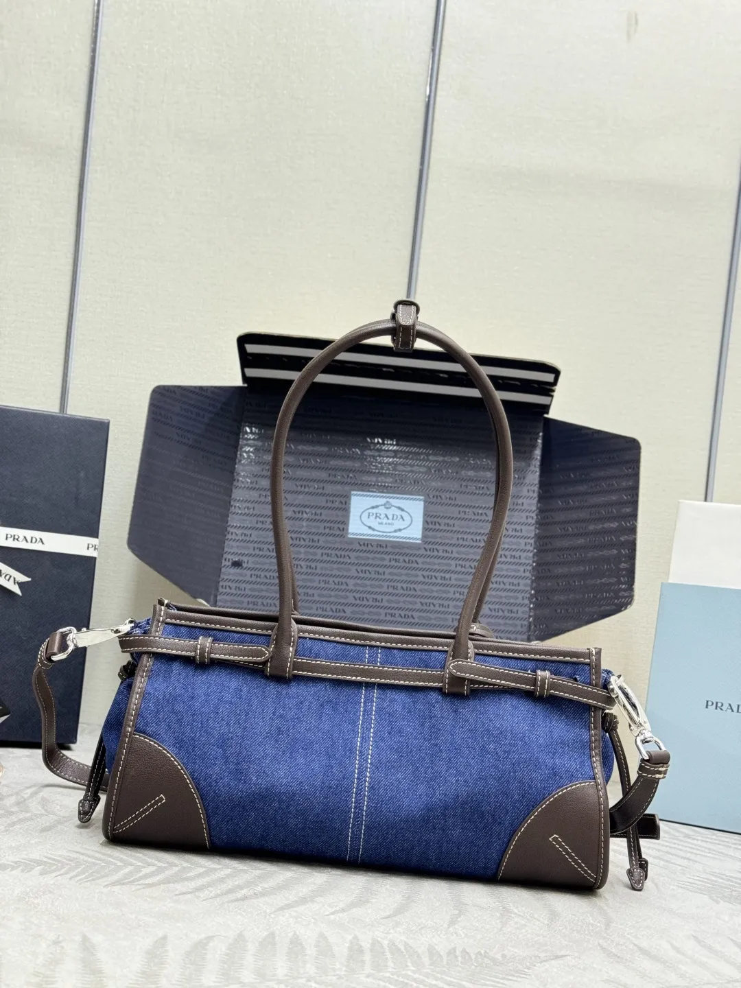 Denim Bonnie Top-Handle Bag D101011305 — view 2