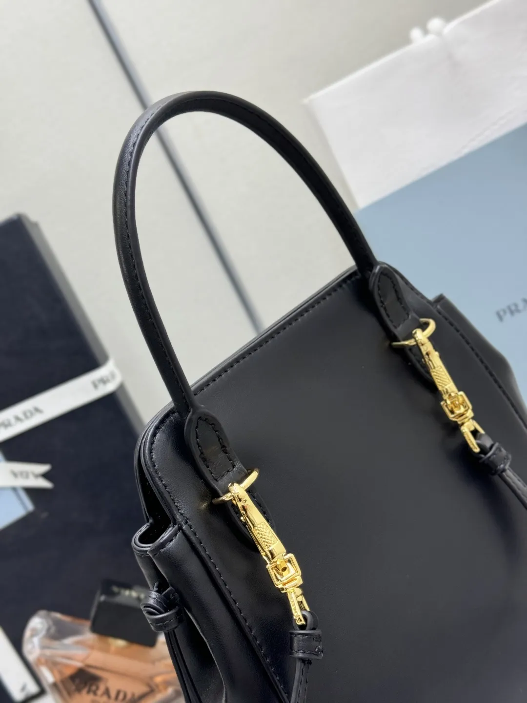 Prada Carry Leather Top-Handle Bag D89011307 — view 5