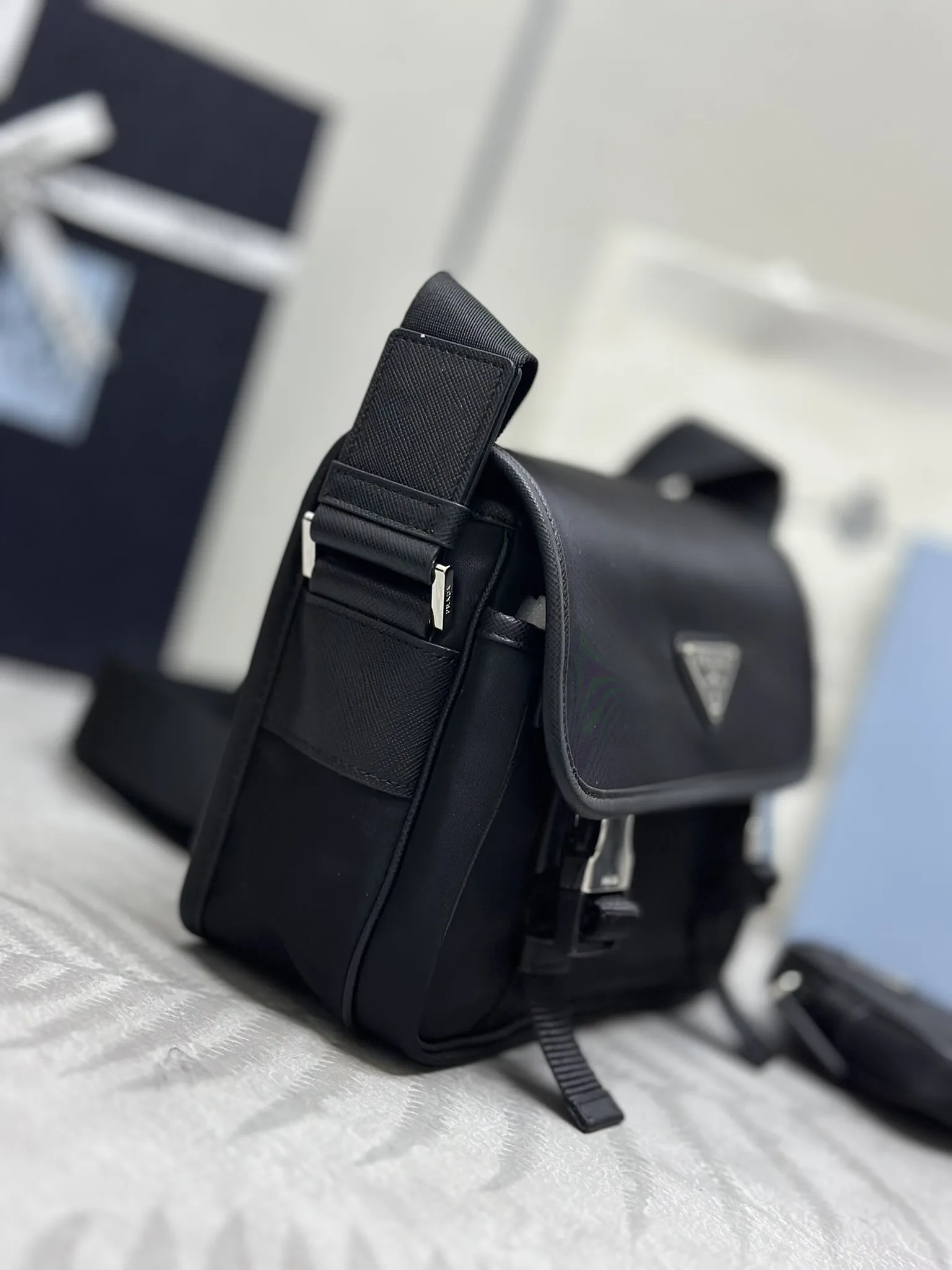 Prada Re-Nylon Small Messenger Bag D79011312 — view 3