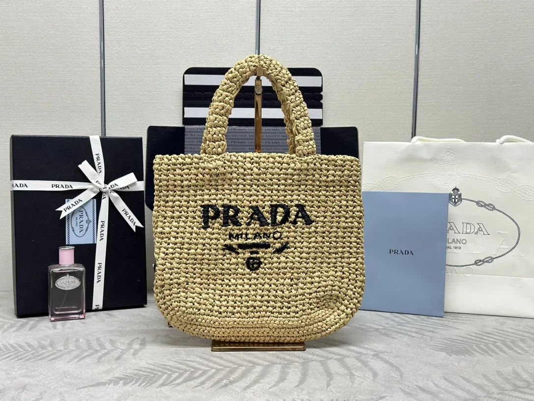 Small Raffia Tote Bag D79011318