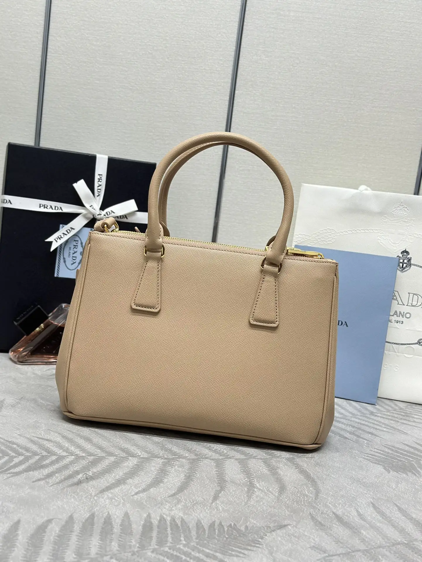Saffiano Leather Double Handle Shoulder Bag D99011322 — view 2