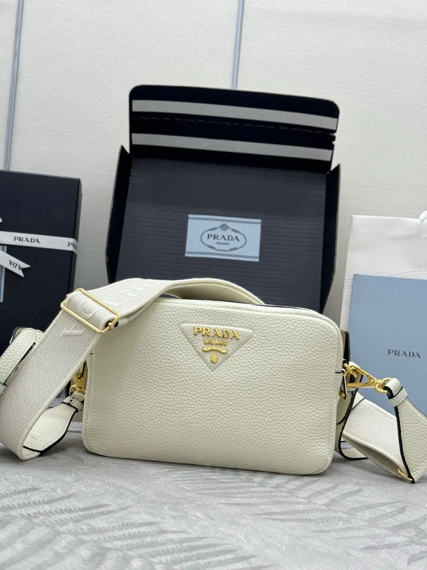 Prada 1BH082 Double-Layer Deer-Grain Leather Bag D101011335