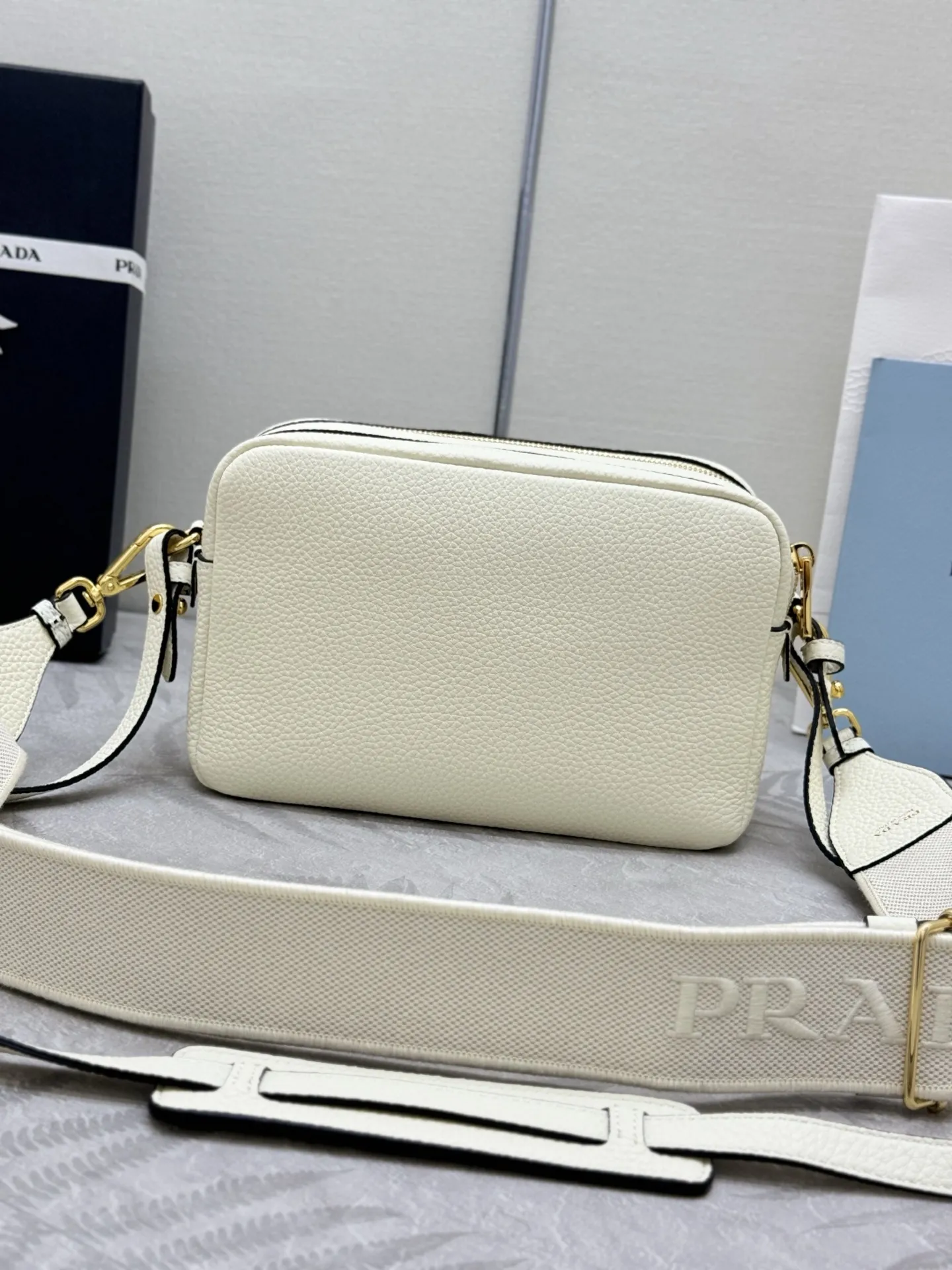 Prada 1BH082 Double-Layer Deer-Grain Leather Bag D101011335 — view 4