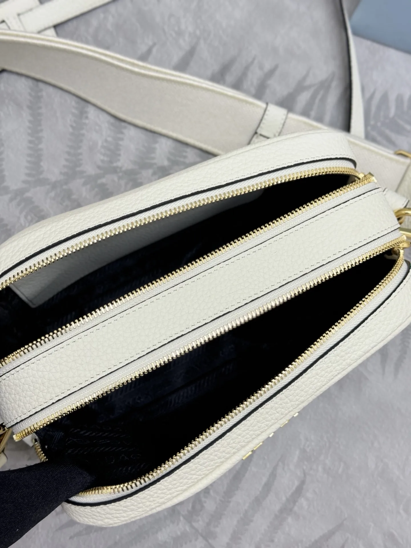 Prada 1BH082 Double-Layer Deer-Grain Leather Bag D101011335 — view 8