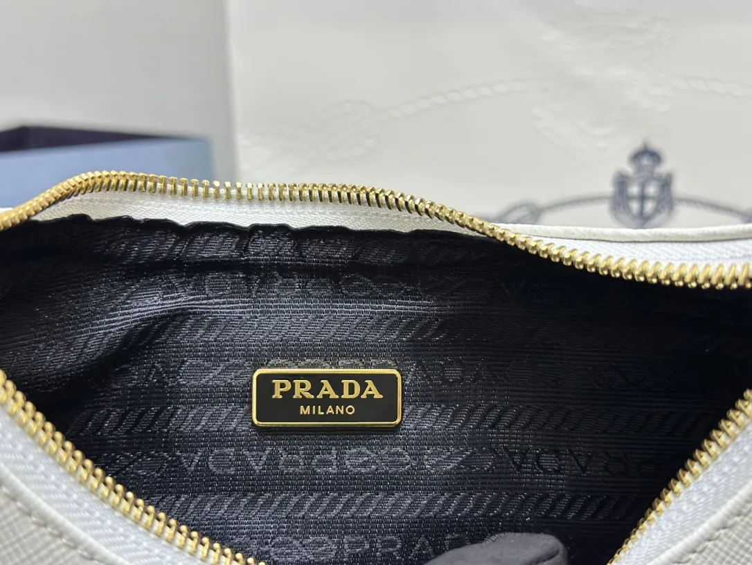 Prada Re-Edition 2005 Saffiano Leather Hobo Bag D89011337 — view 9