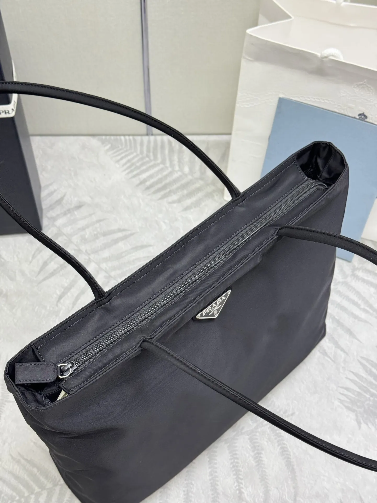 Nylon Triangle Logo Large Tote Bag D61011339 — view 5