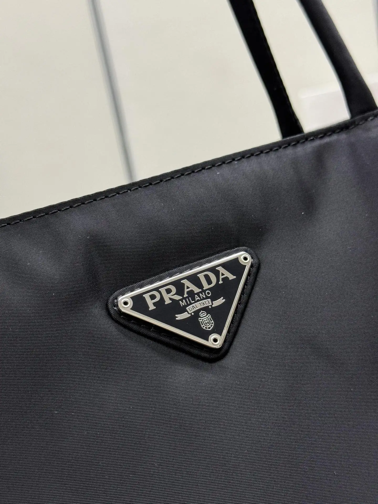 Nylon Triangle Logo Tote Bag D59011027 — view 7