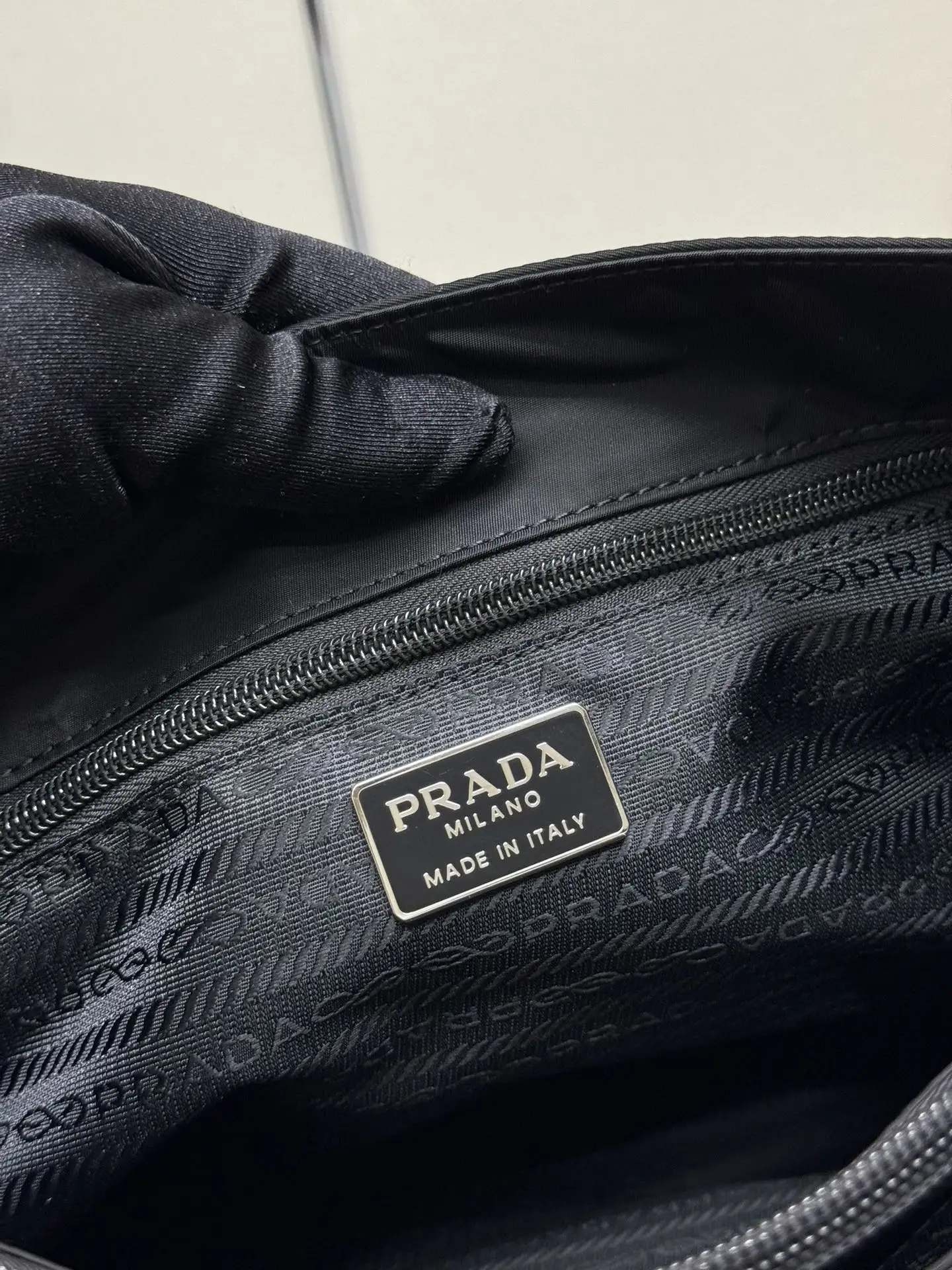 Nylon Medium Tote Bag D54011341 — view 9