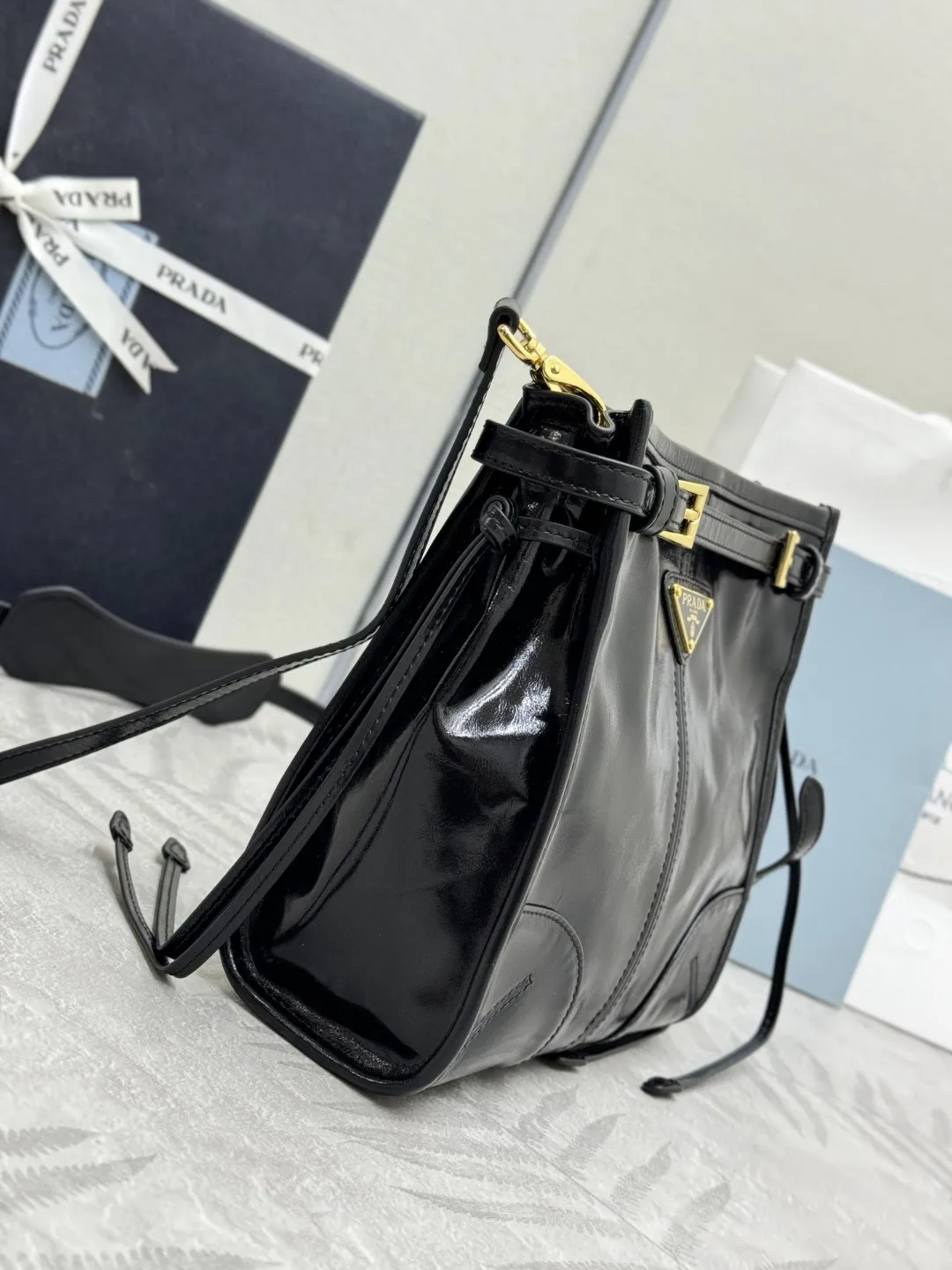Soft Lux Oiled Leather Top-Handle Crossbody Bag D96011343 — view 5