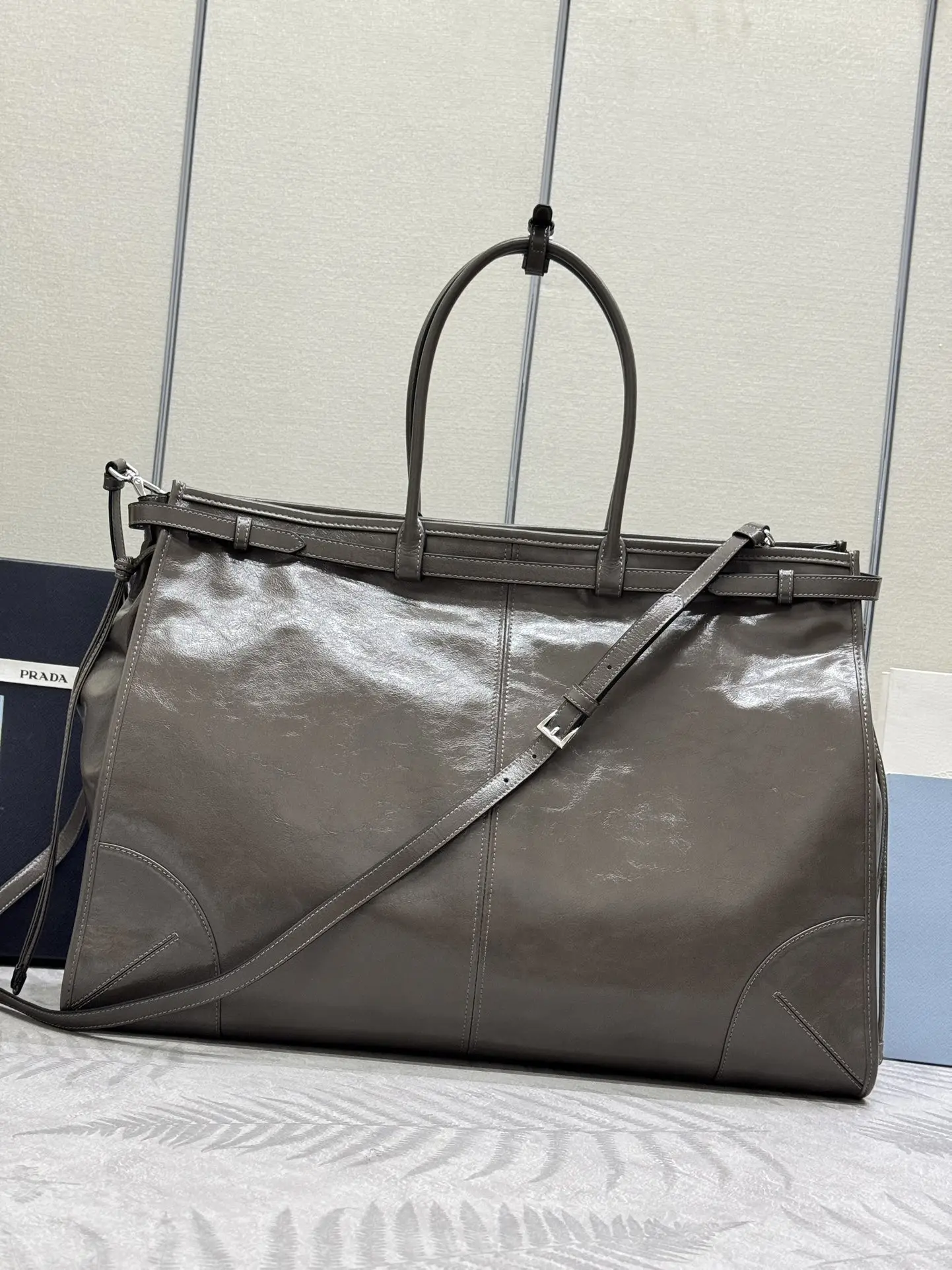 Prada Lux Soft Oiled Leather Tote Bag D136011348 — view 3