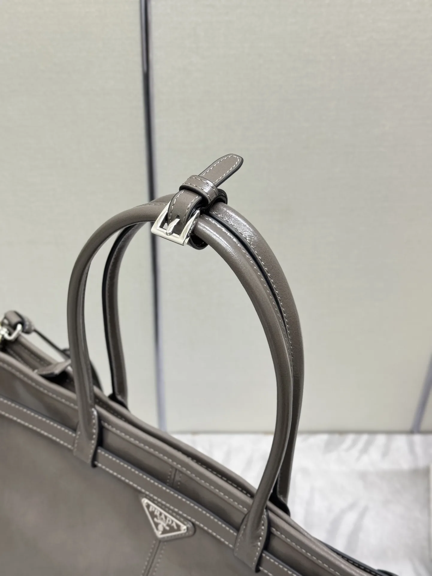 Prada Lux Soft Oiled Leather Tote Bag D136011348 — view 6