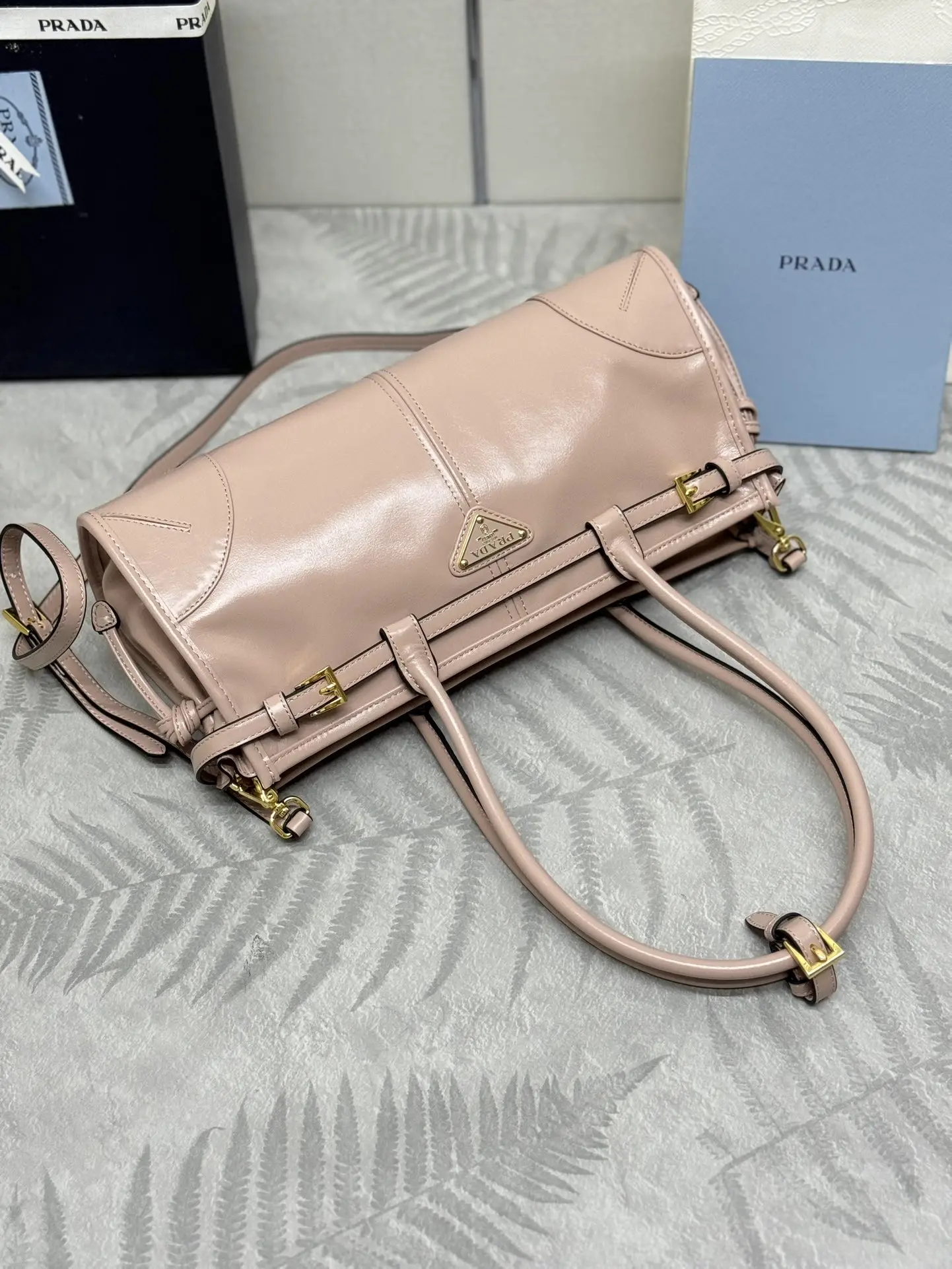 Soft Lux Leather Top-Handle Bag D105011352 — view 6