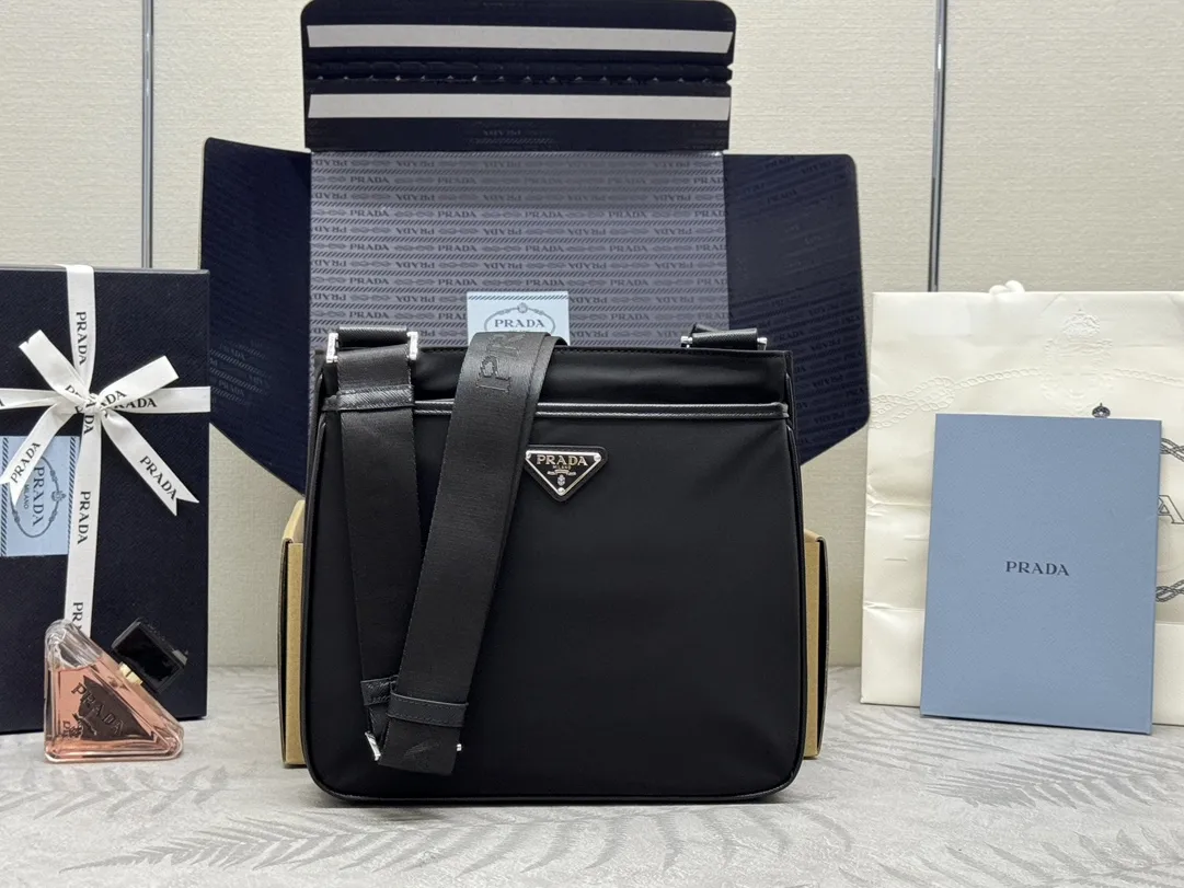Re-Nylon and Saffiano Leather Crossbody Bag D64011028