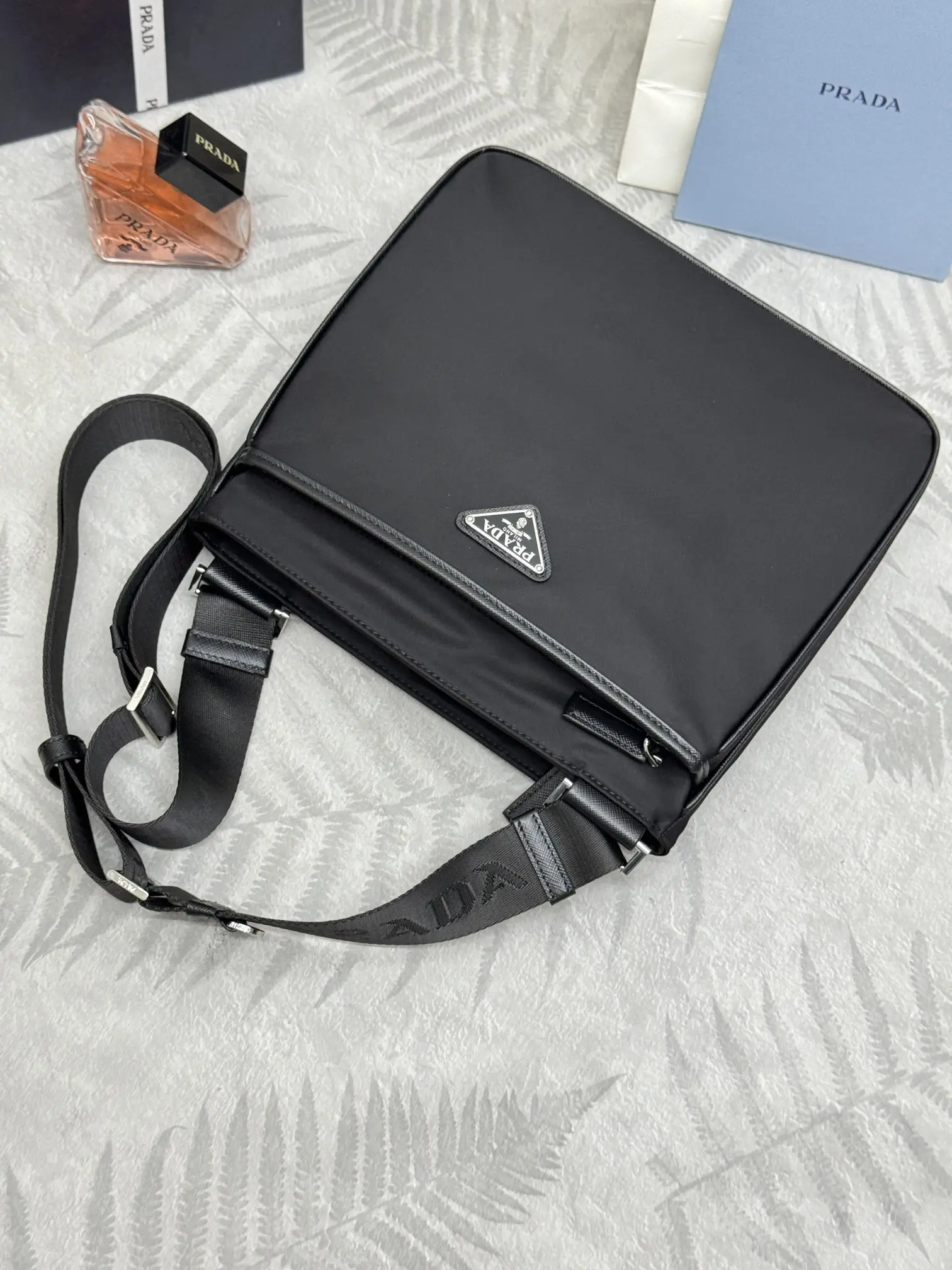 Re-Nylon and Saffiano Leather Crossbody Bag D64011028 — view 7