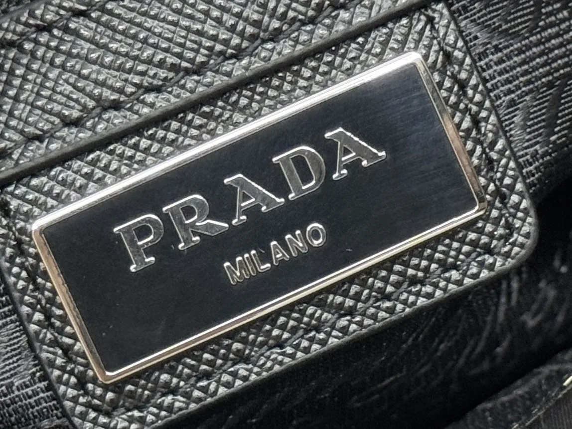 Re-Nylon and Saffiano Leather Crossbody Bag D64011028 — view 9