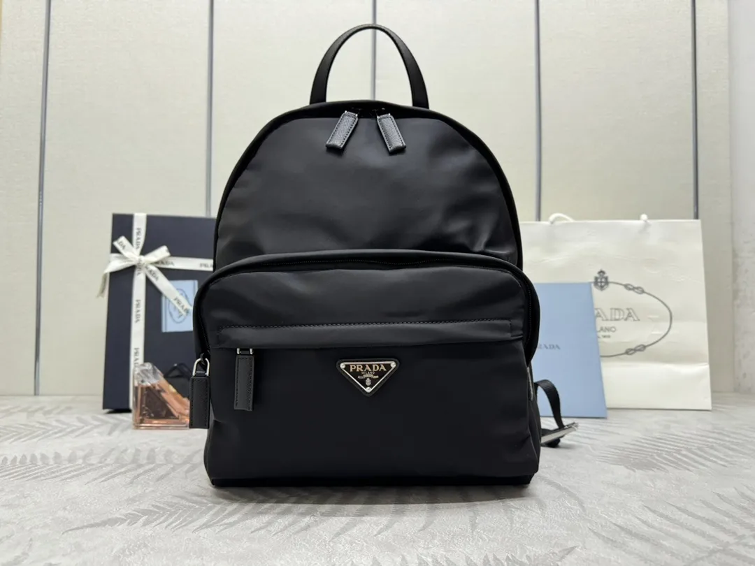 Prada 2VZ066 Saffiano & Nylon Backpack D76011372