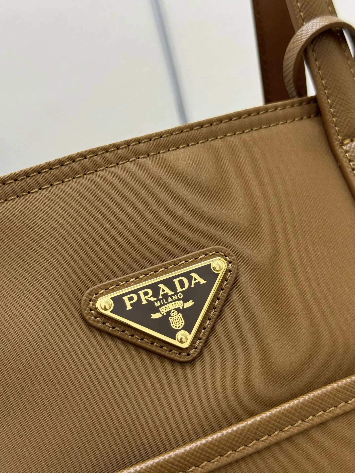 Prada Re-Edition Nylon Tote Bag D67011374 — view 6