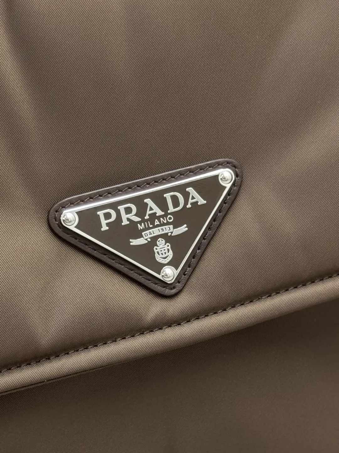 Prada Nylon Messenger Bag D86011376 — view 8