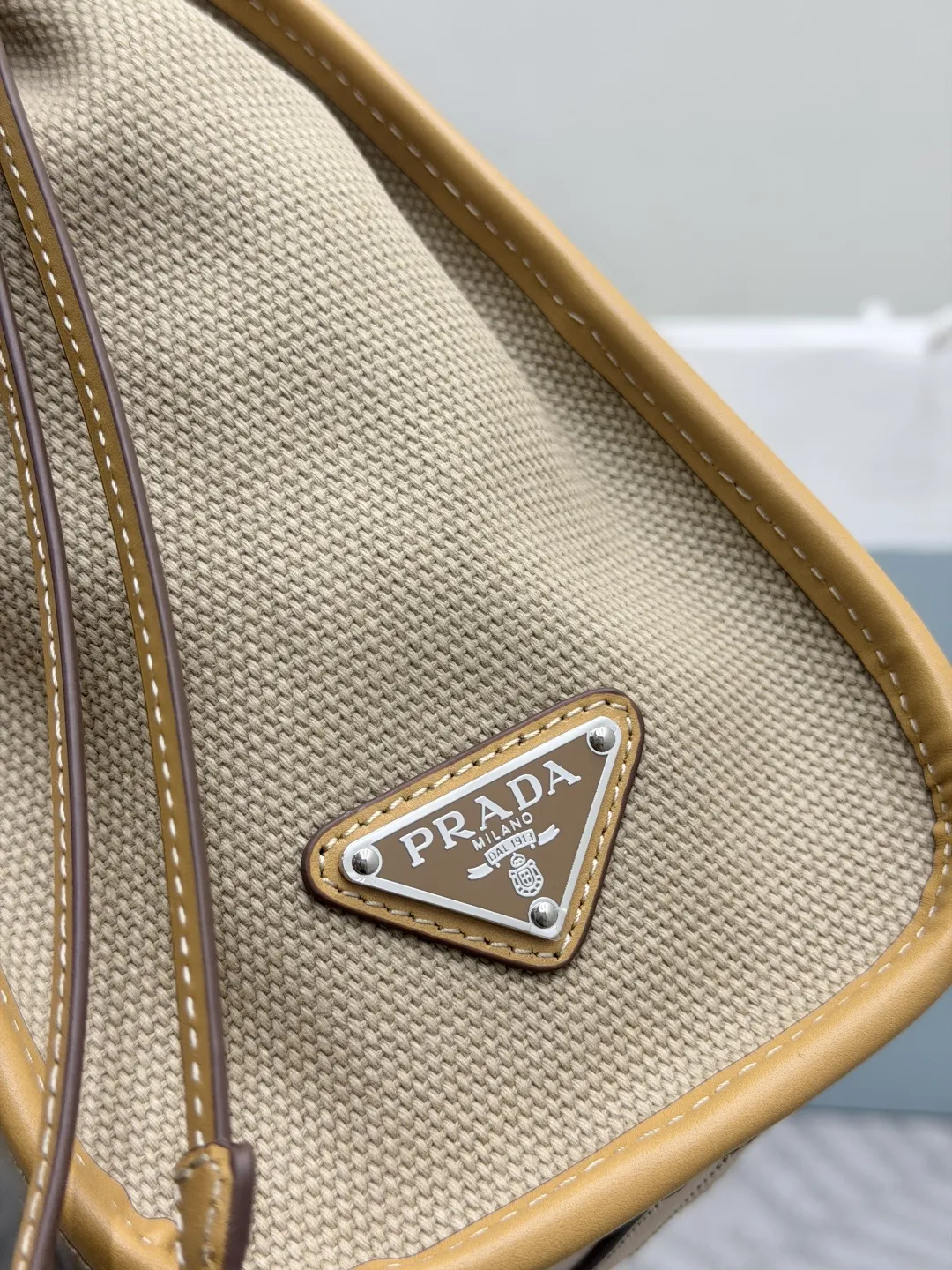 Soft Lux Linen and Leather Tote Bag D106011004 — view 7