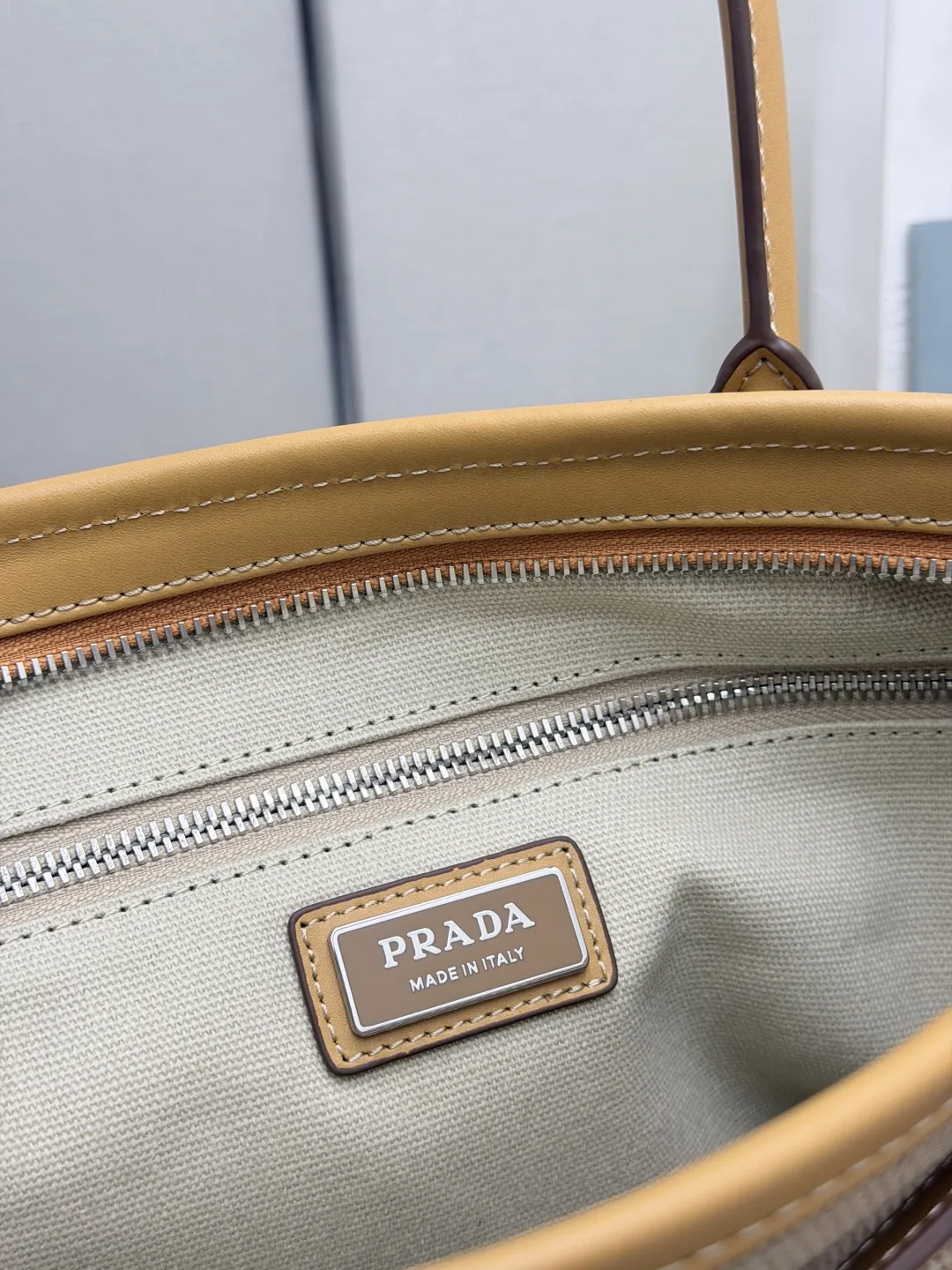 Soft Lux Linen and Leather Tote Bag D106011004 — view 8