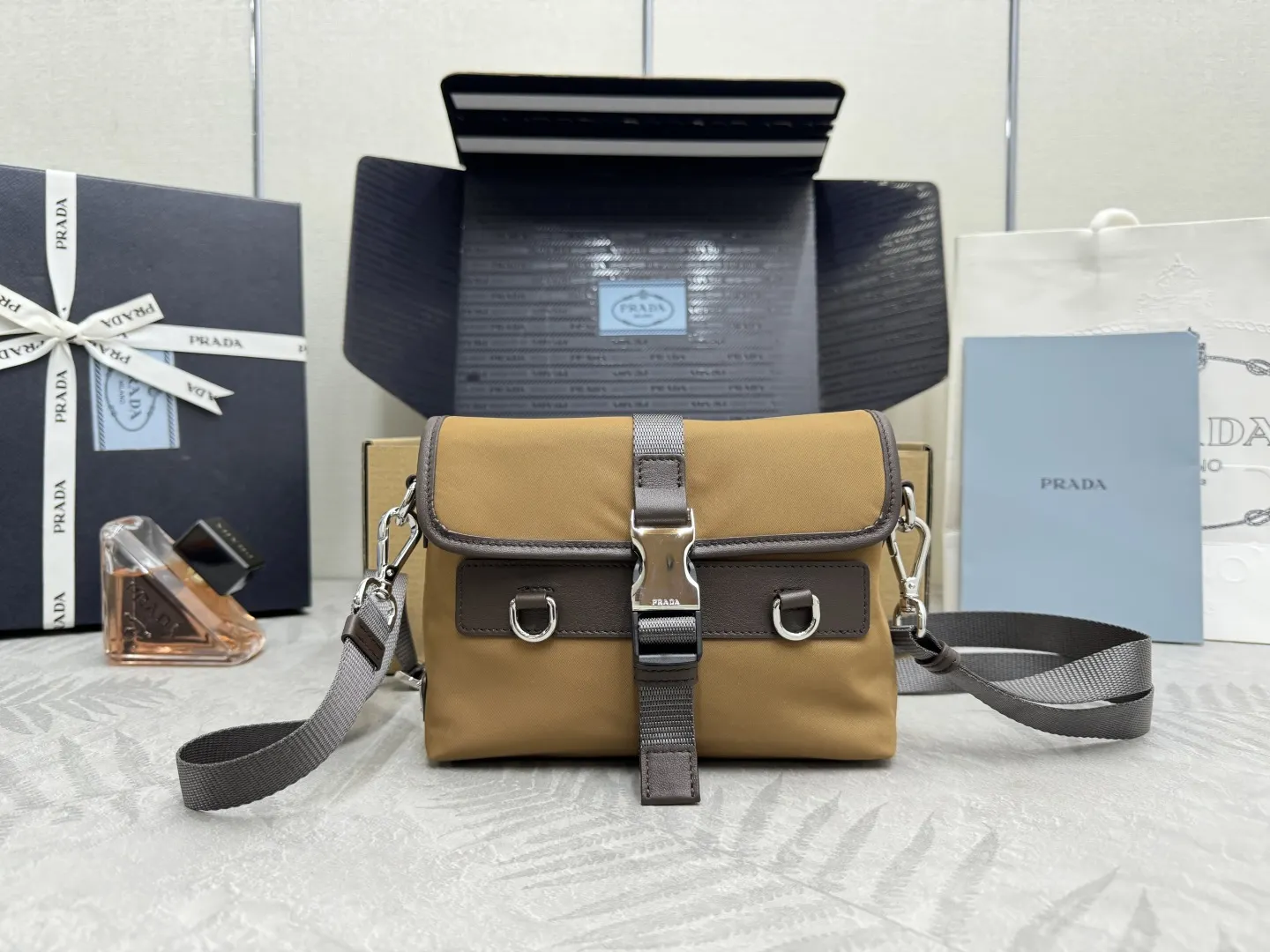 Re-Nylon Color-Block Crossbody Phone Bag D64011385