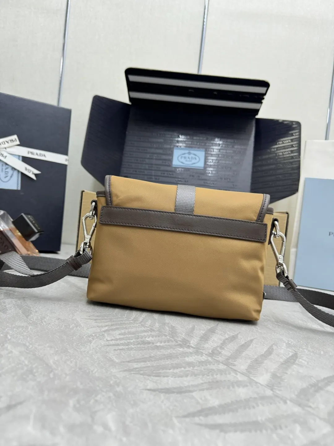 Re-Nylon Color-Block Crossbody Phone Bag D64011385 — view 2