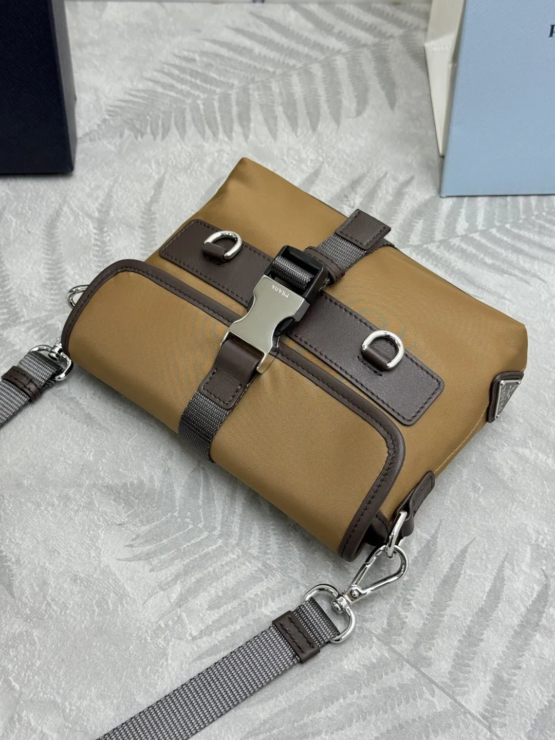 Re-Nylon Color-Block Crossbody Phone Bag D64011385 — view 4