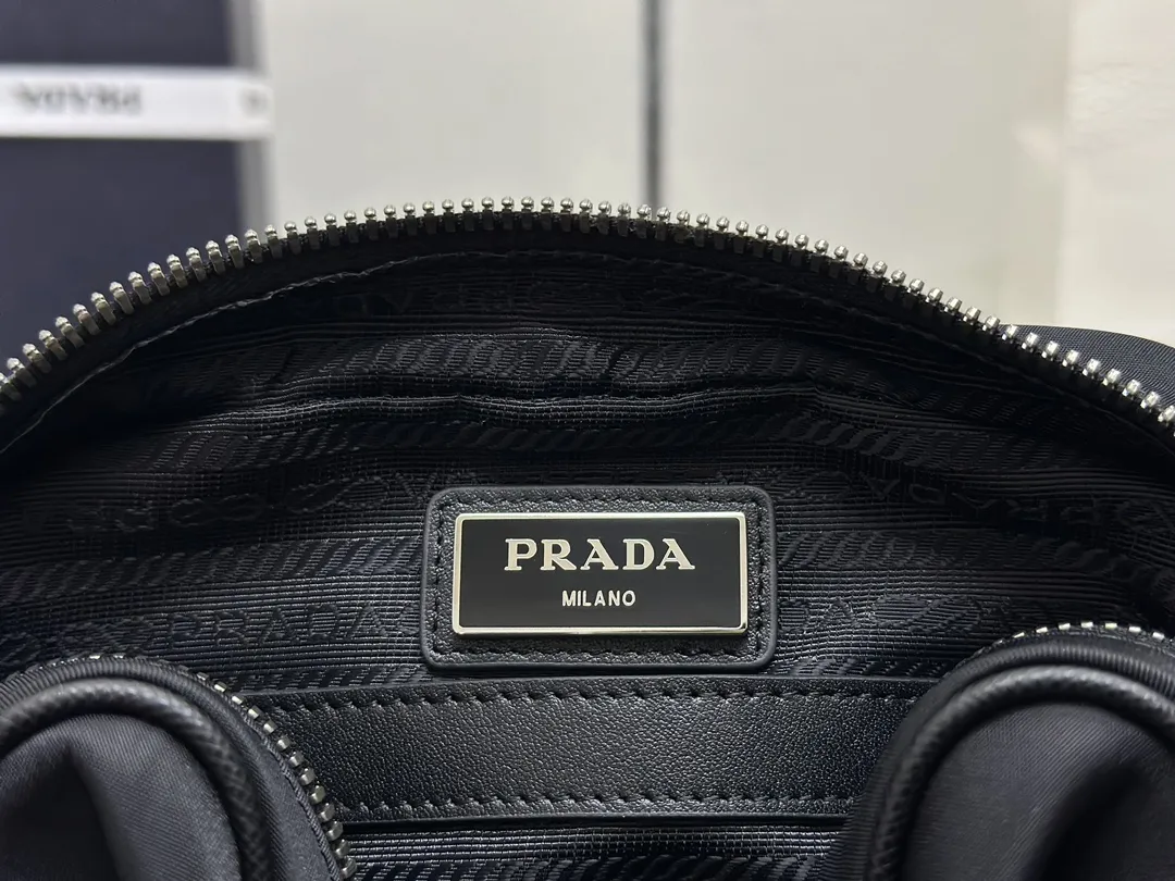 Nylon Re-Edition Three-in-One Crossbody Bag D65011393 — view 8
