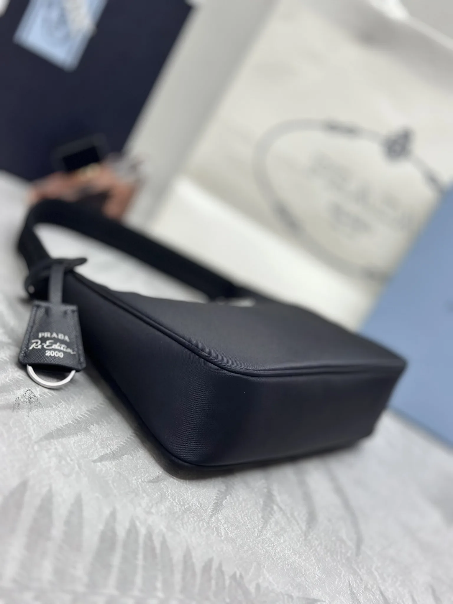 Prada Re-Edition 2000 Nylon Shoulder Bag D54011396 — view 5