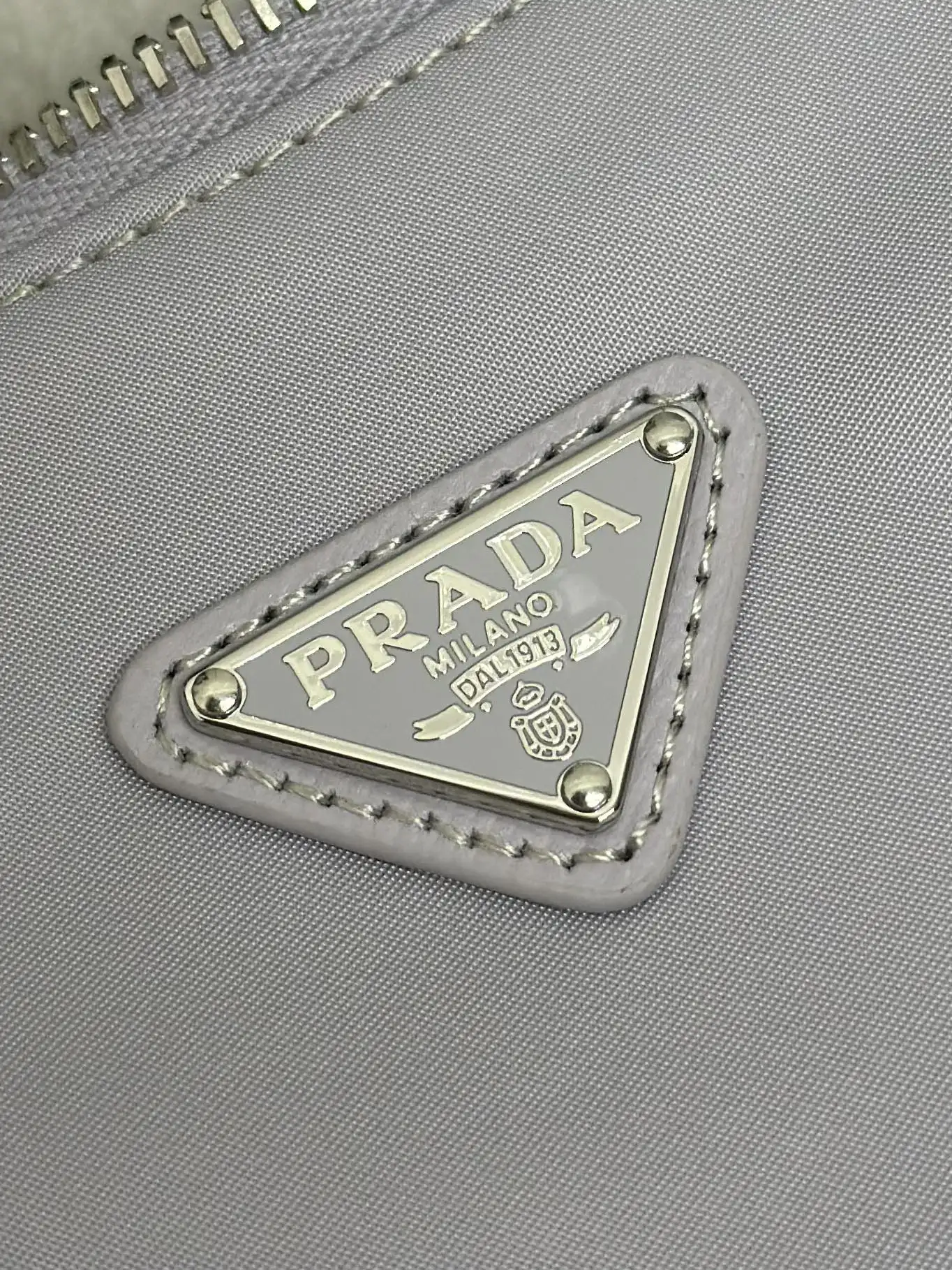 Prada Re-Edition 2000 Nylon Shoulder Bag D54011397 — view 5