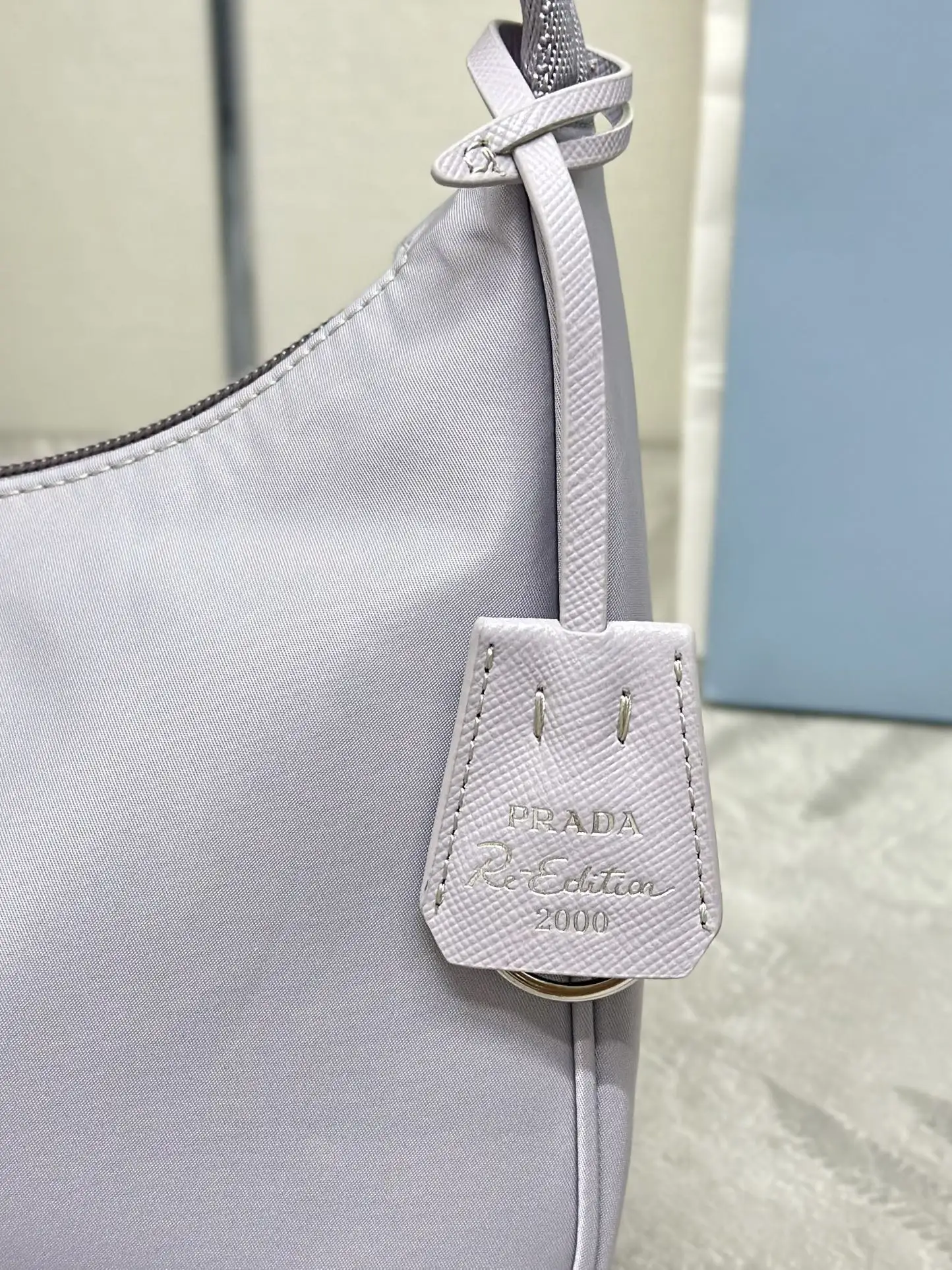 Prada Re-Edition 2000 Nylon Shoulder Bag D54011397 — view 6