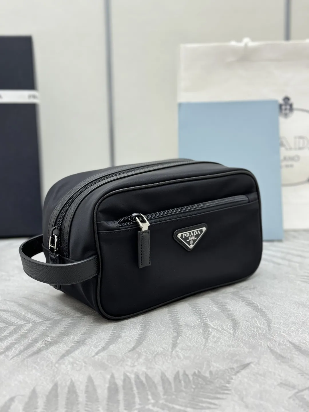 Re-Nylon Travel Pouch with Saffiano Handle D61011403 — view 7