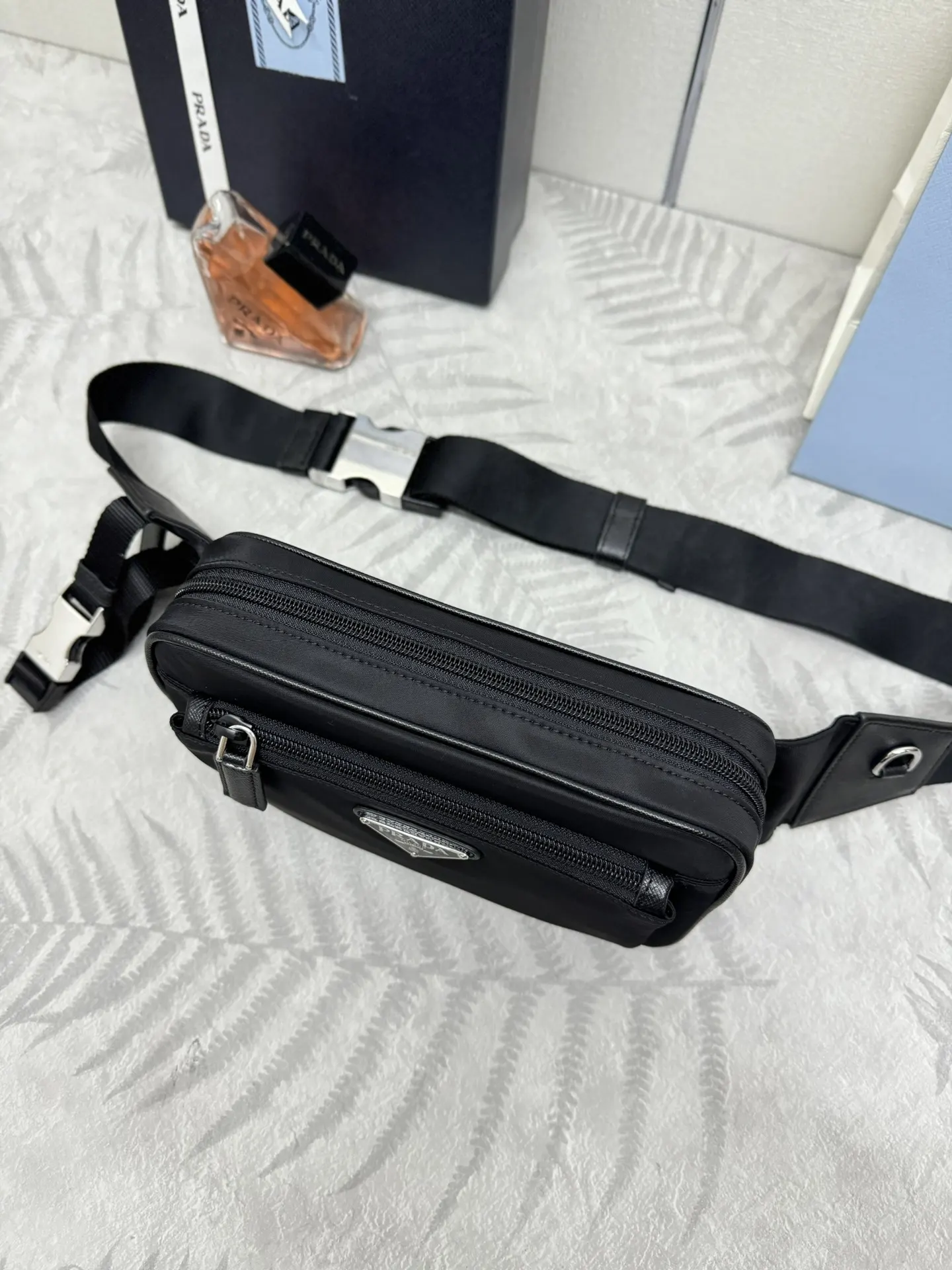 Re-Nylon Belt Bag with Leather Trim D59011404 — view 3