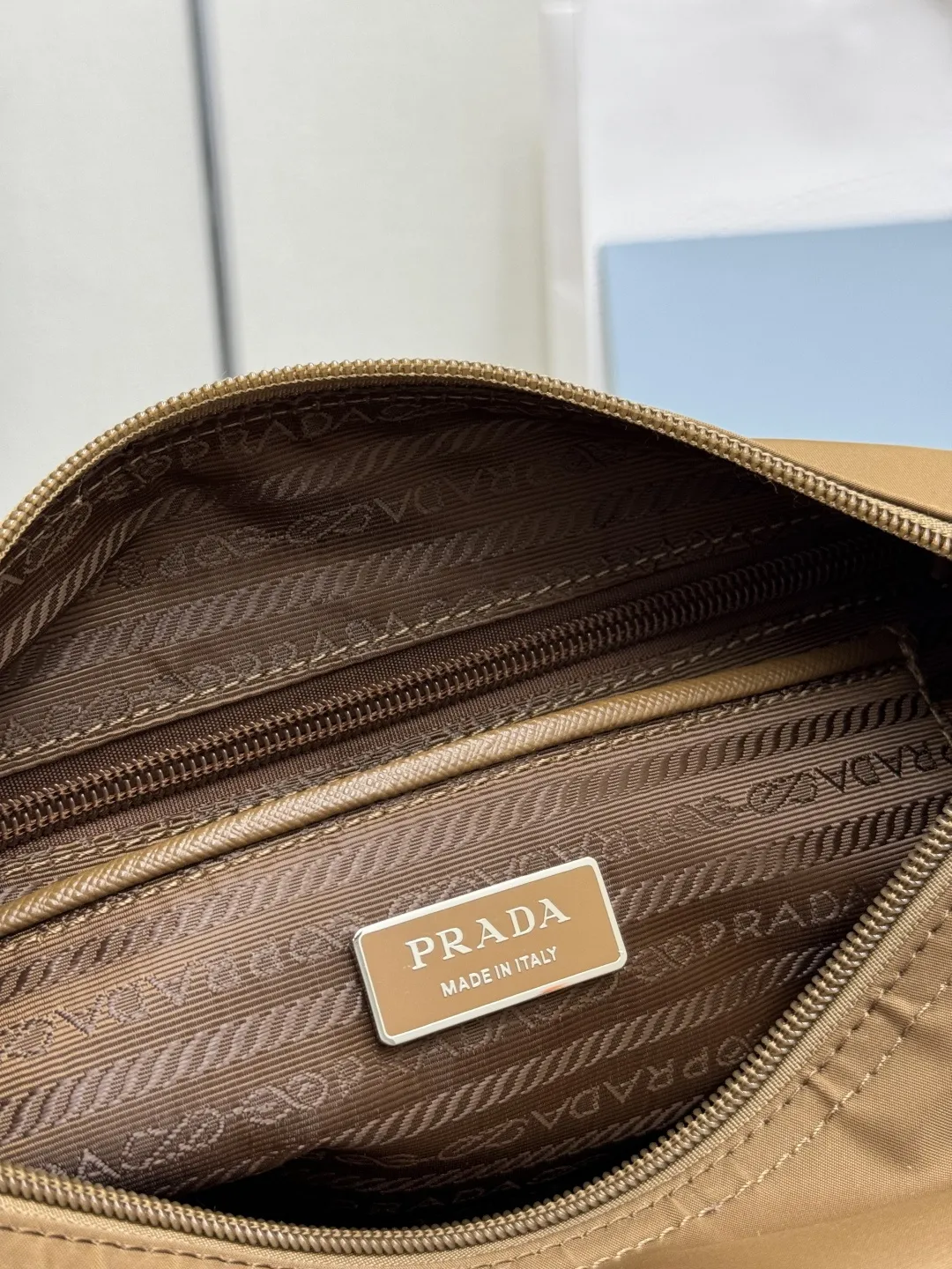 Re-Nylon Crossbody Bag with Detachable Pouch D76011406 — view 9