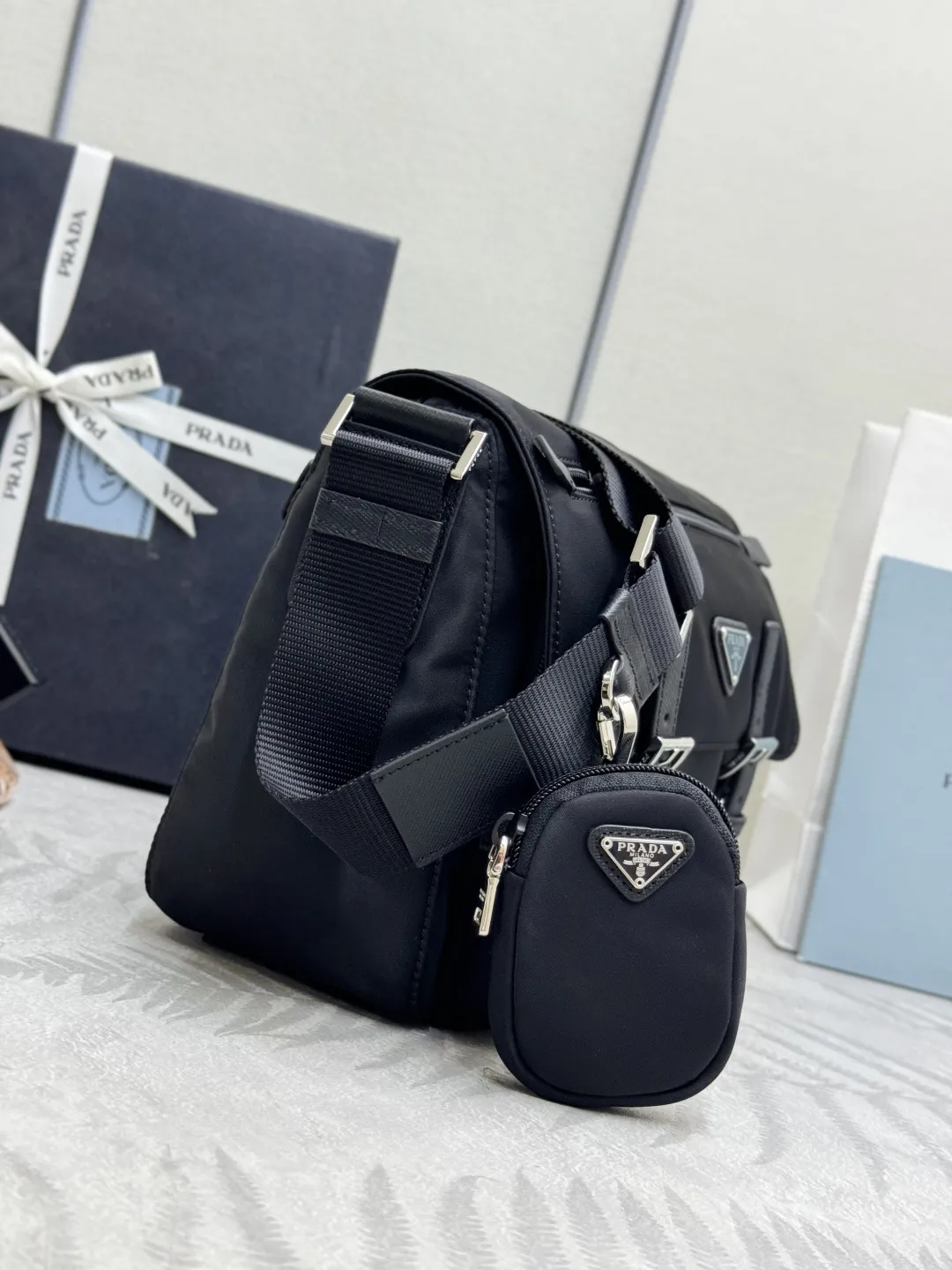 Re-Nylon Crossbody Bag with Detachable Pouch D71011407 — view 4