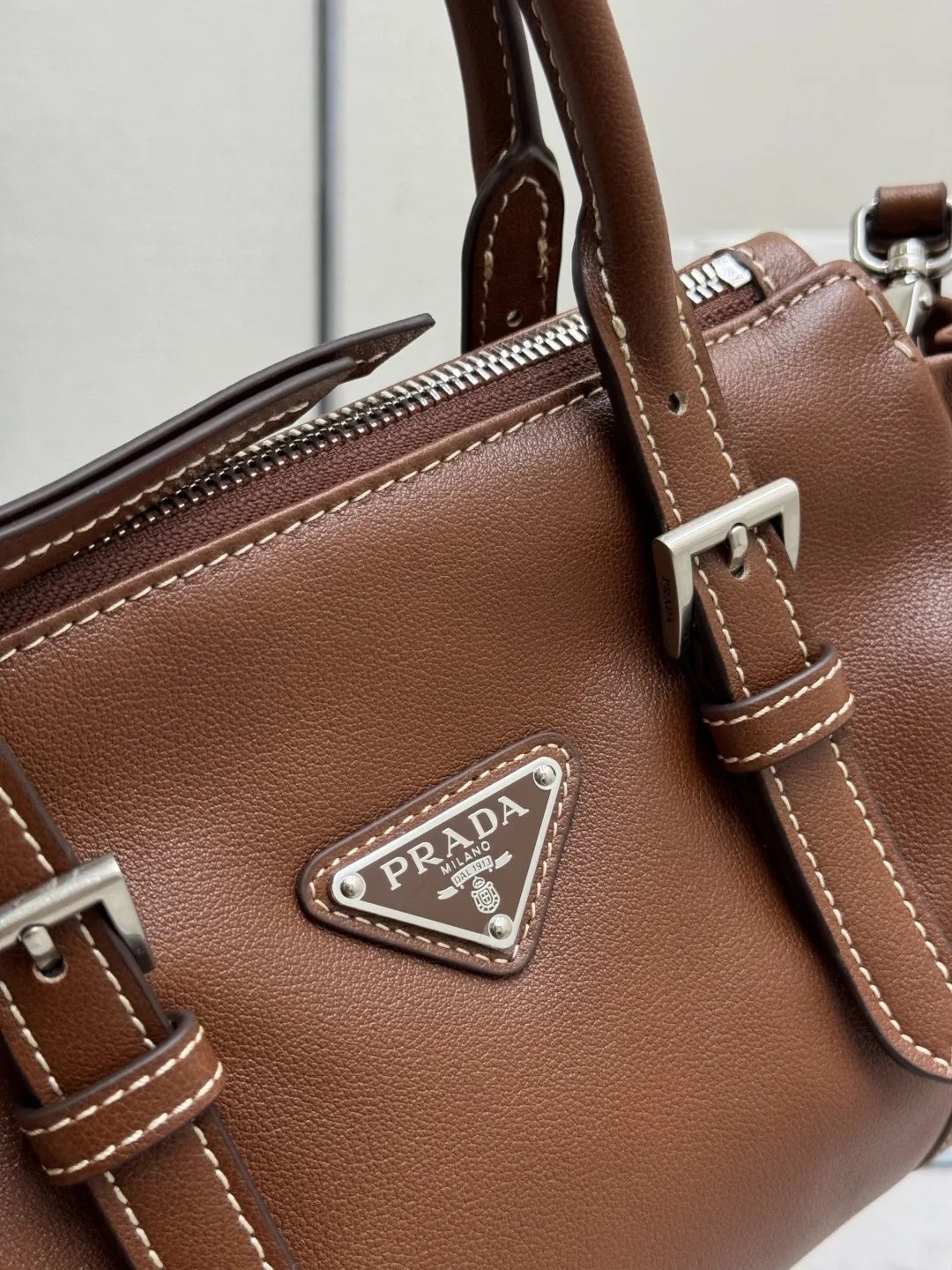 Vintage Leather Top-Handle Tote Bag D100018573 — view 7