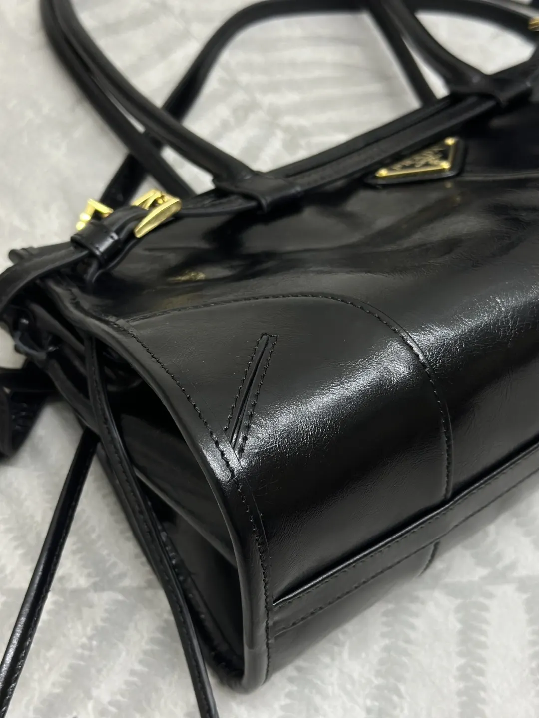Soft Lux Leather Top-Handle Bag D104018578 — view 6