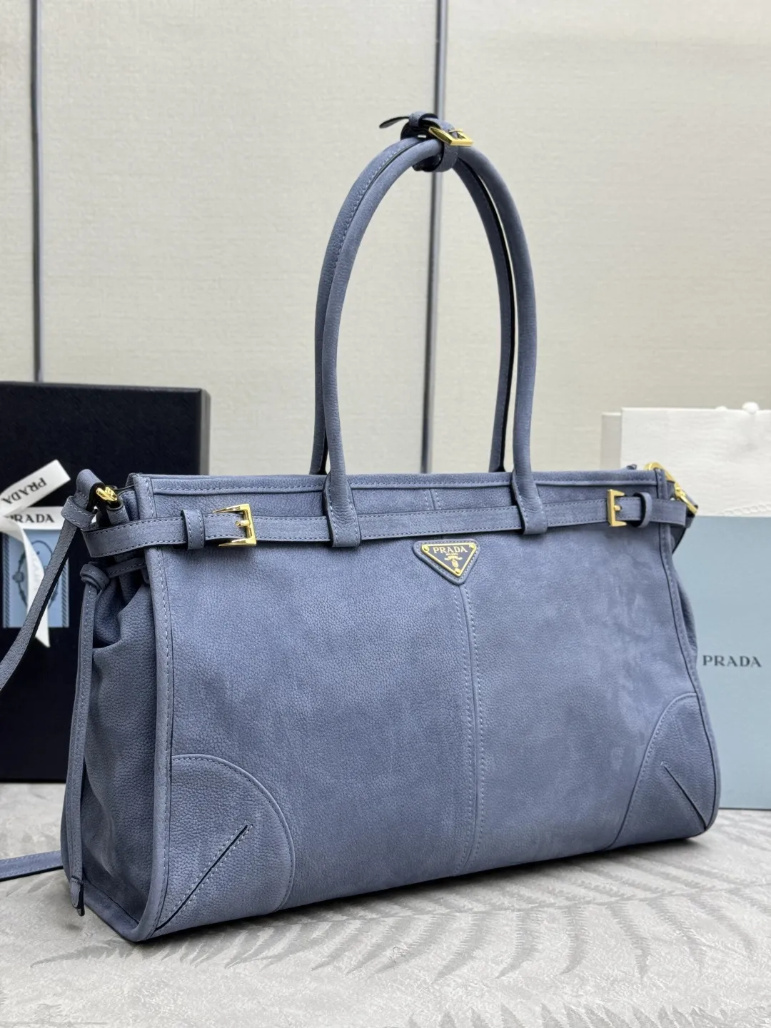 Soft Lux Suede Top-Handle & Crossbody Bag D108018570 — view 4