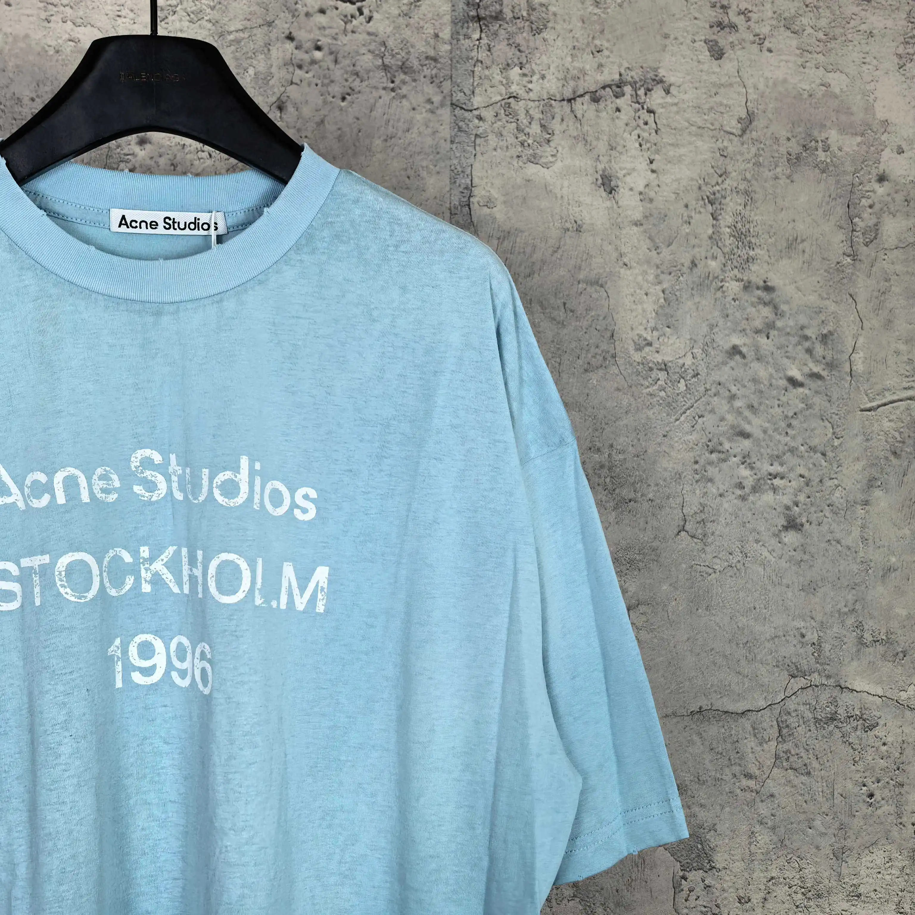 1996 Logo Distressed Cotton T-Shirt D13524571 — view 9