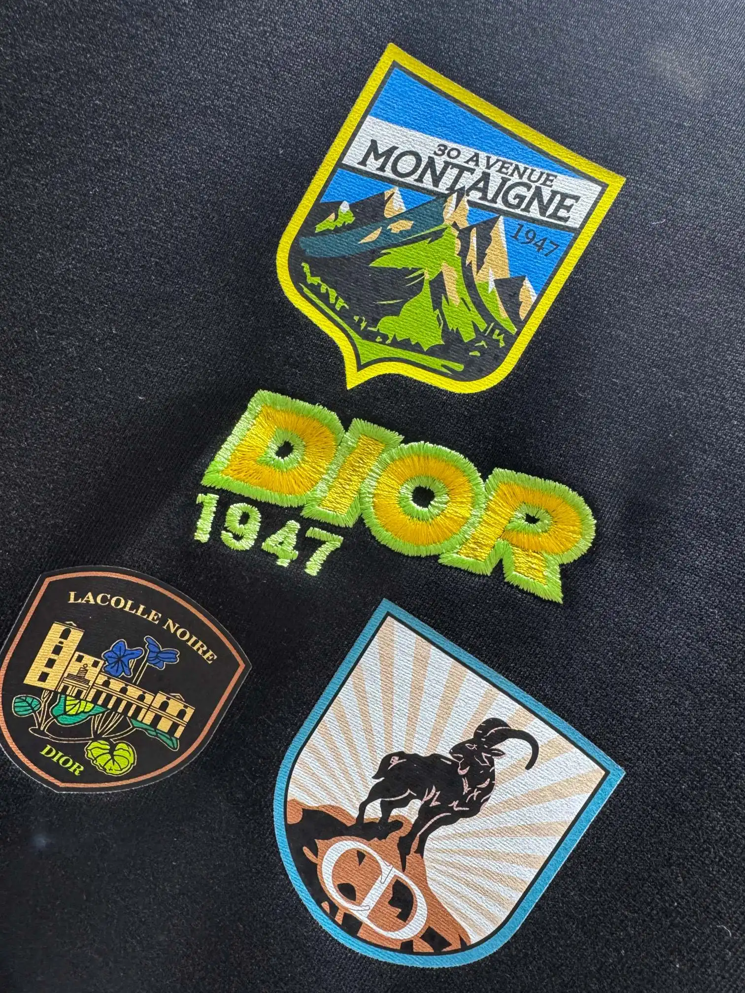 Logo Patch Embroidered Cotton T-Shirt D13513393 — view 4