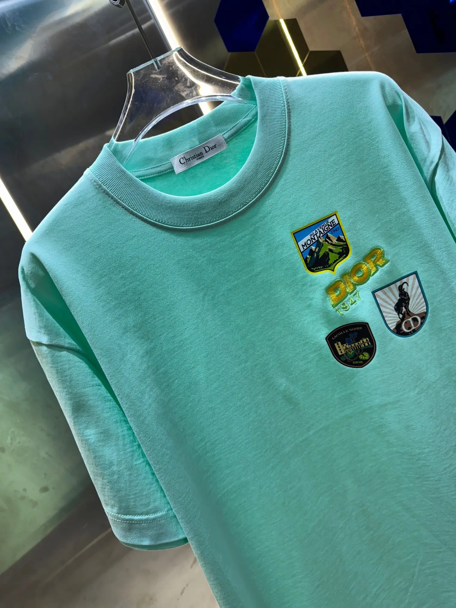 Logo Patch Embroidered Cotton T-Shirt D13513395 — view 2